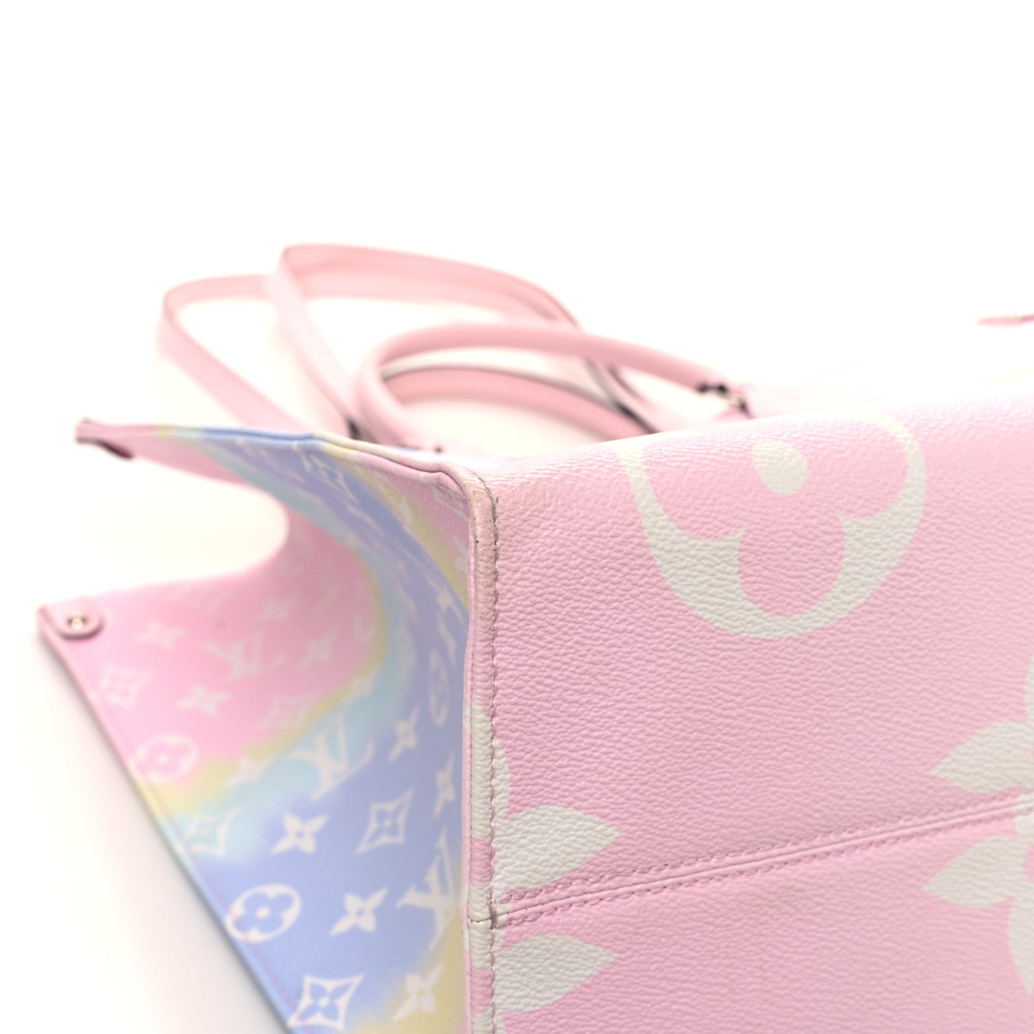 Louis Vuitton Monogram Escale Onthego GM Pastel 10 of 11