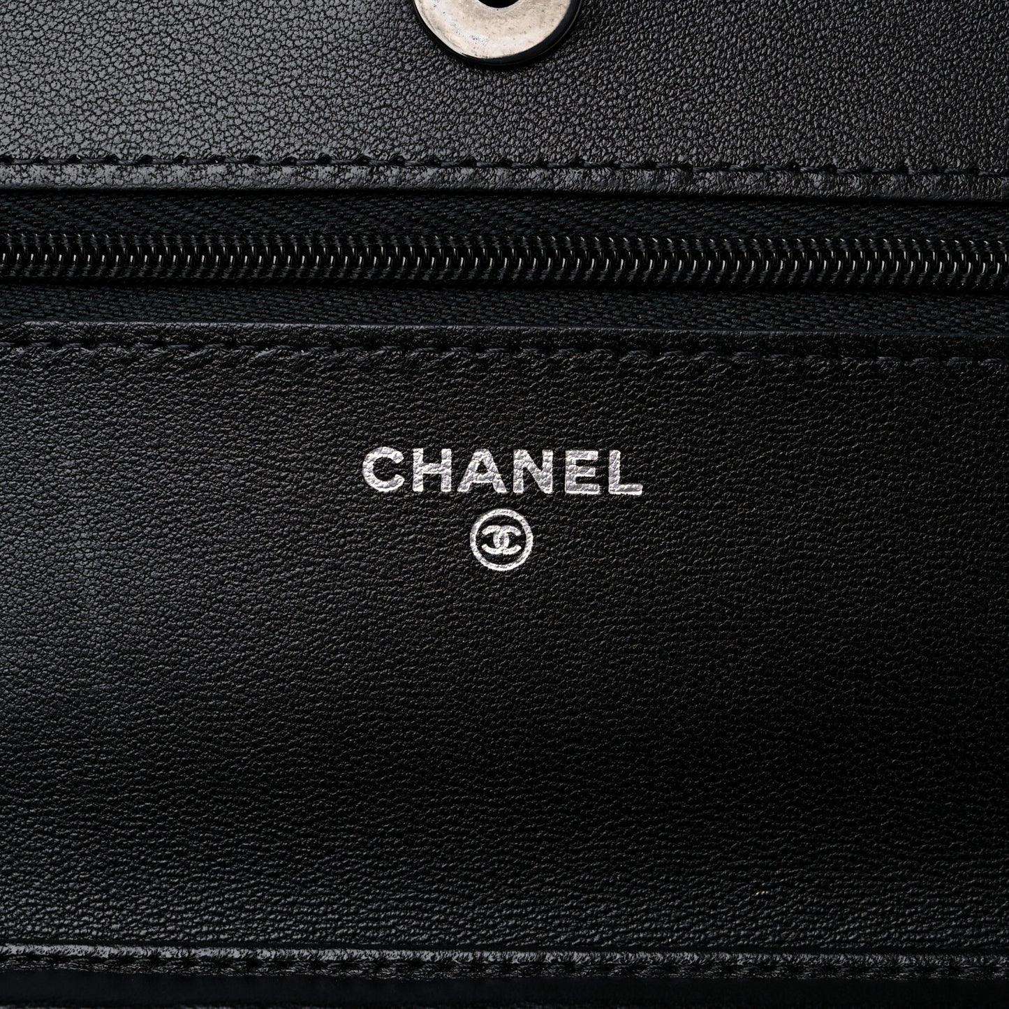 Lambskin Quilted Wallet On Chain WOC So Black