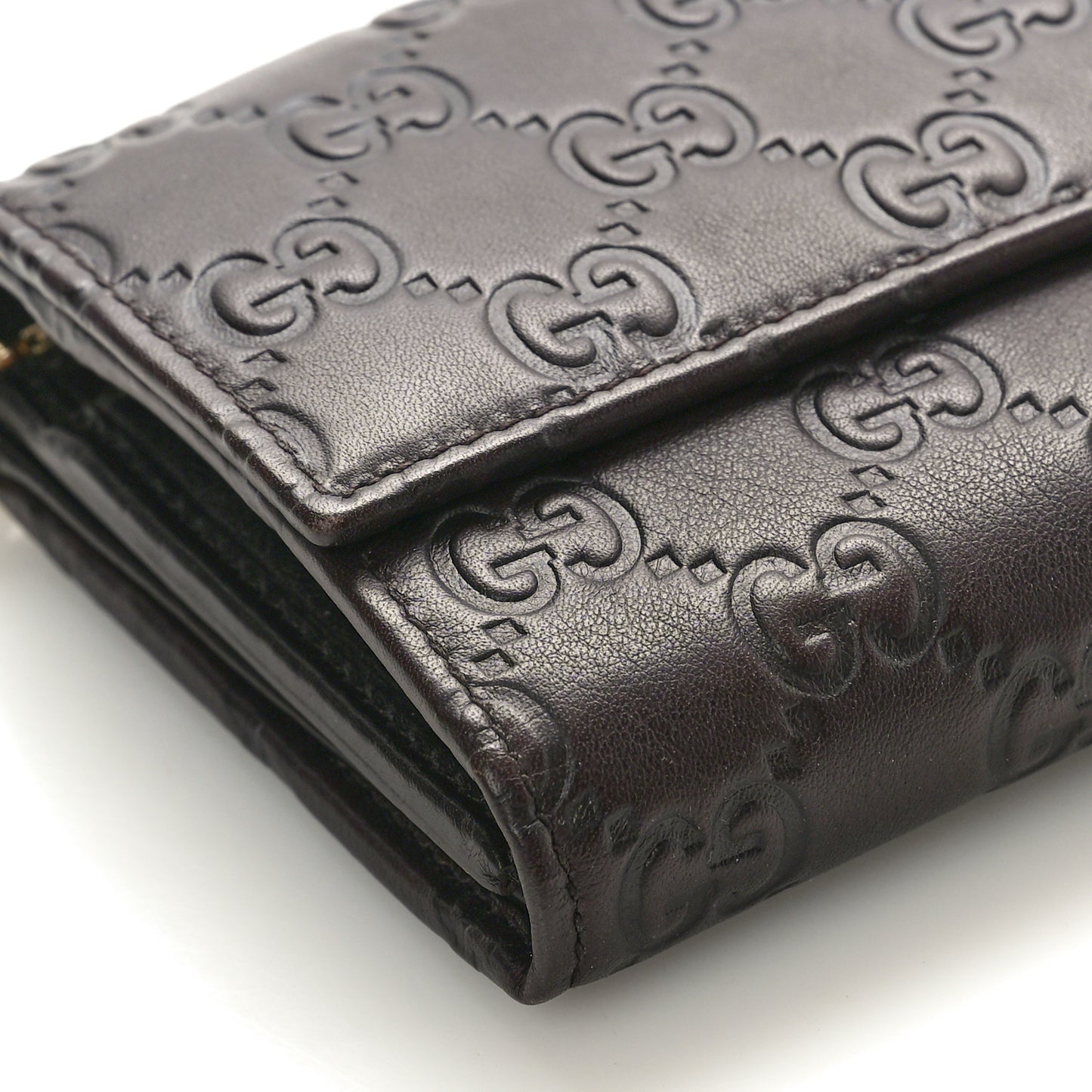Guccissima Signature Dice Chain Wallet Chocolate