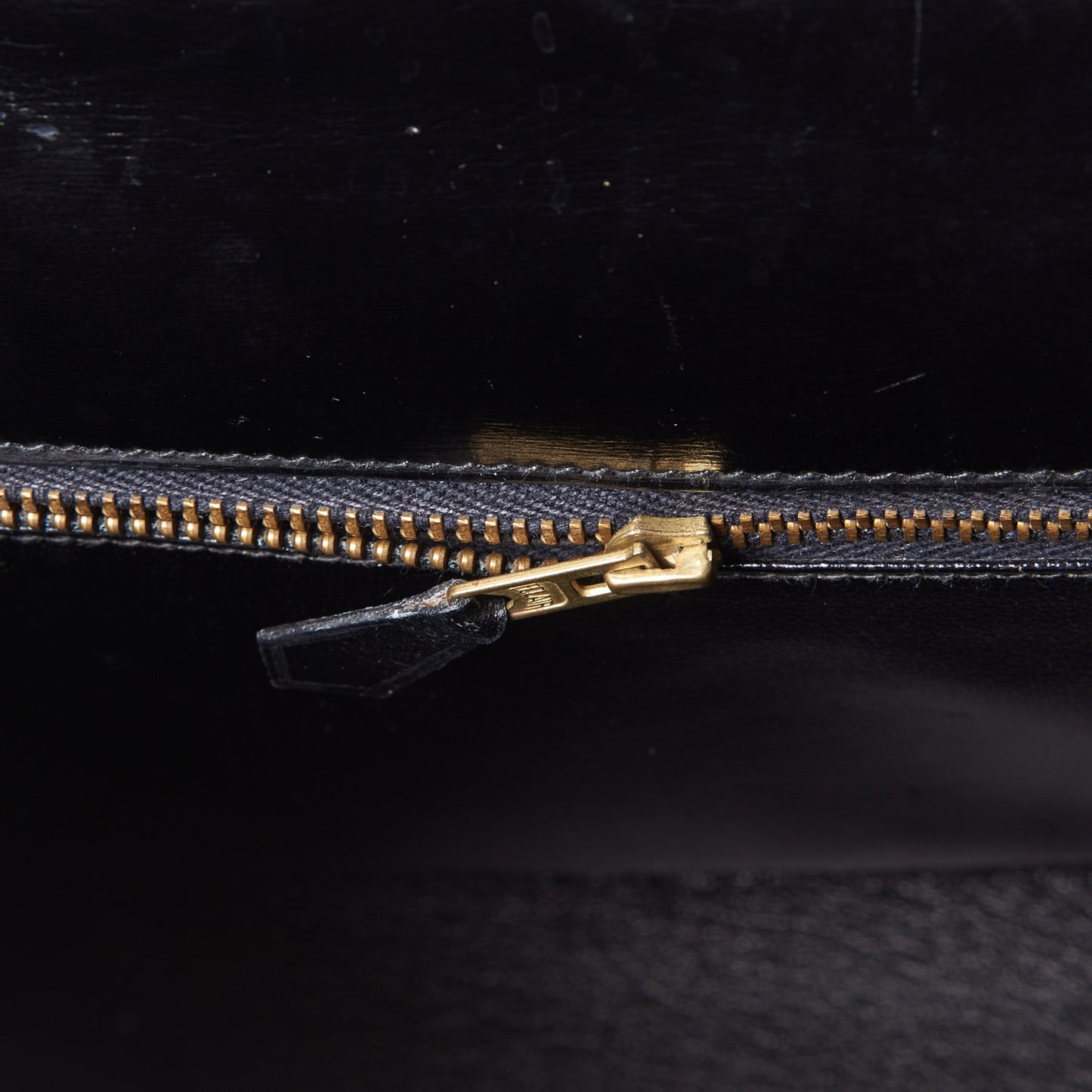 Box Kelly Sellier 32 Black