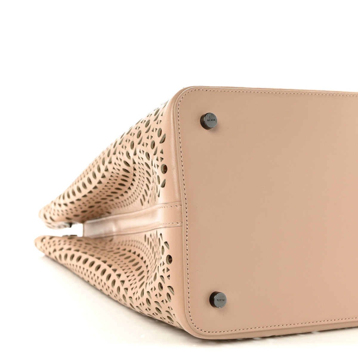 Alaia Calfskin Vienne Mina 32 Bag Sandy 9 of 10