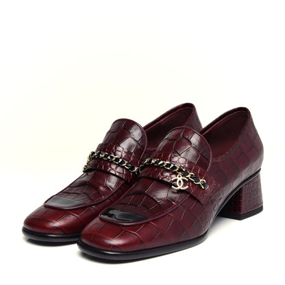 Chanel Crocodile Embossed Calfskin CC Chain Mocassin Loafers 38.5 Burgundy Black 3 of 12