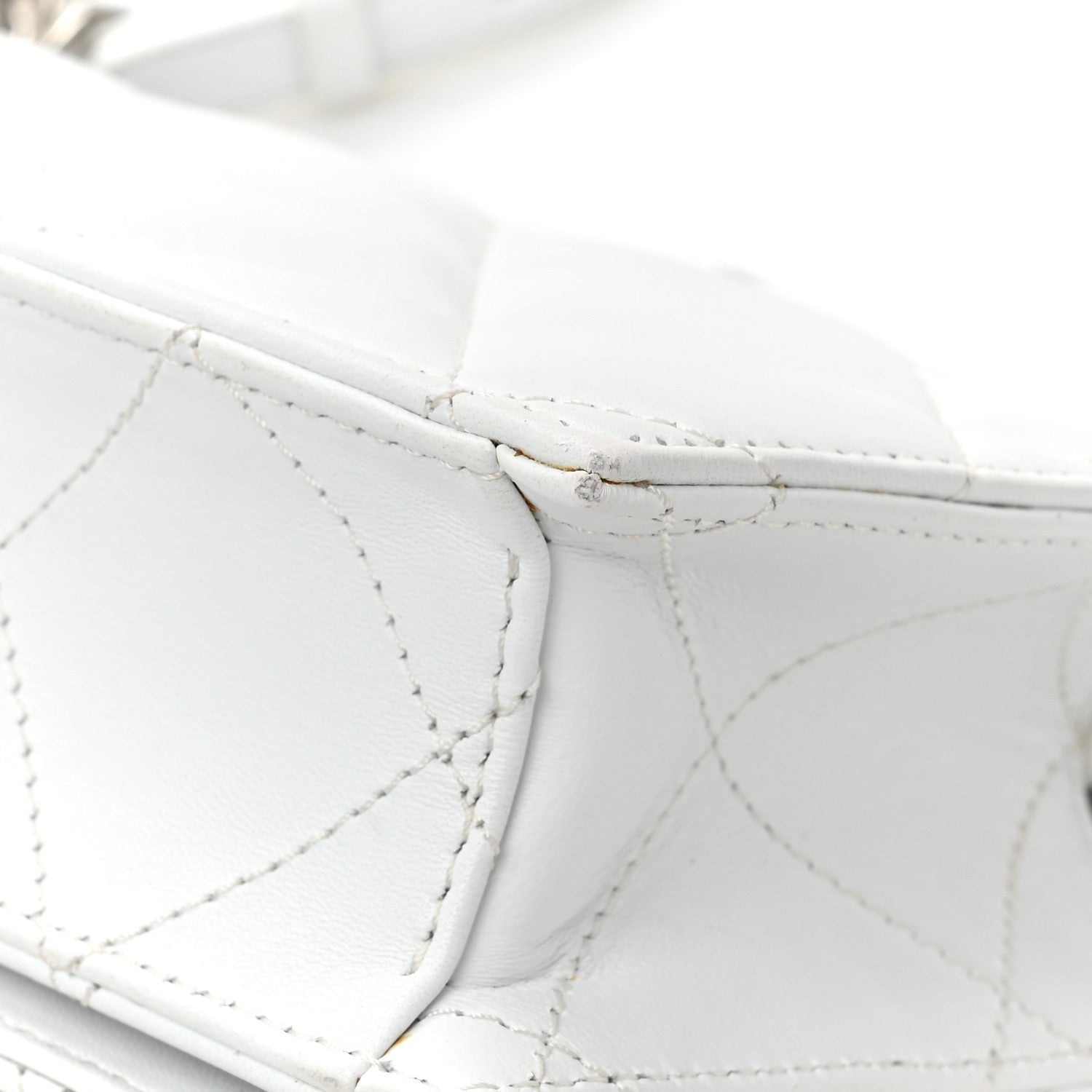 Alexander McQueen Lambskin Quilted Graffiti Skull Knuckle Crossbody White 14 of 15