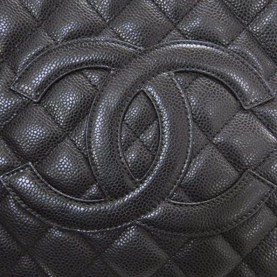 Caviar Quilted Grand Shopping Tote GST Black