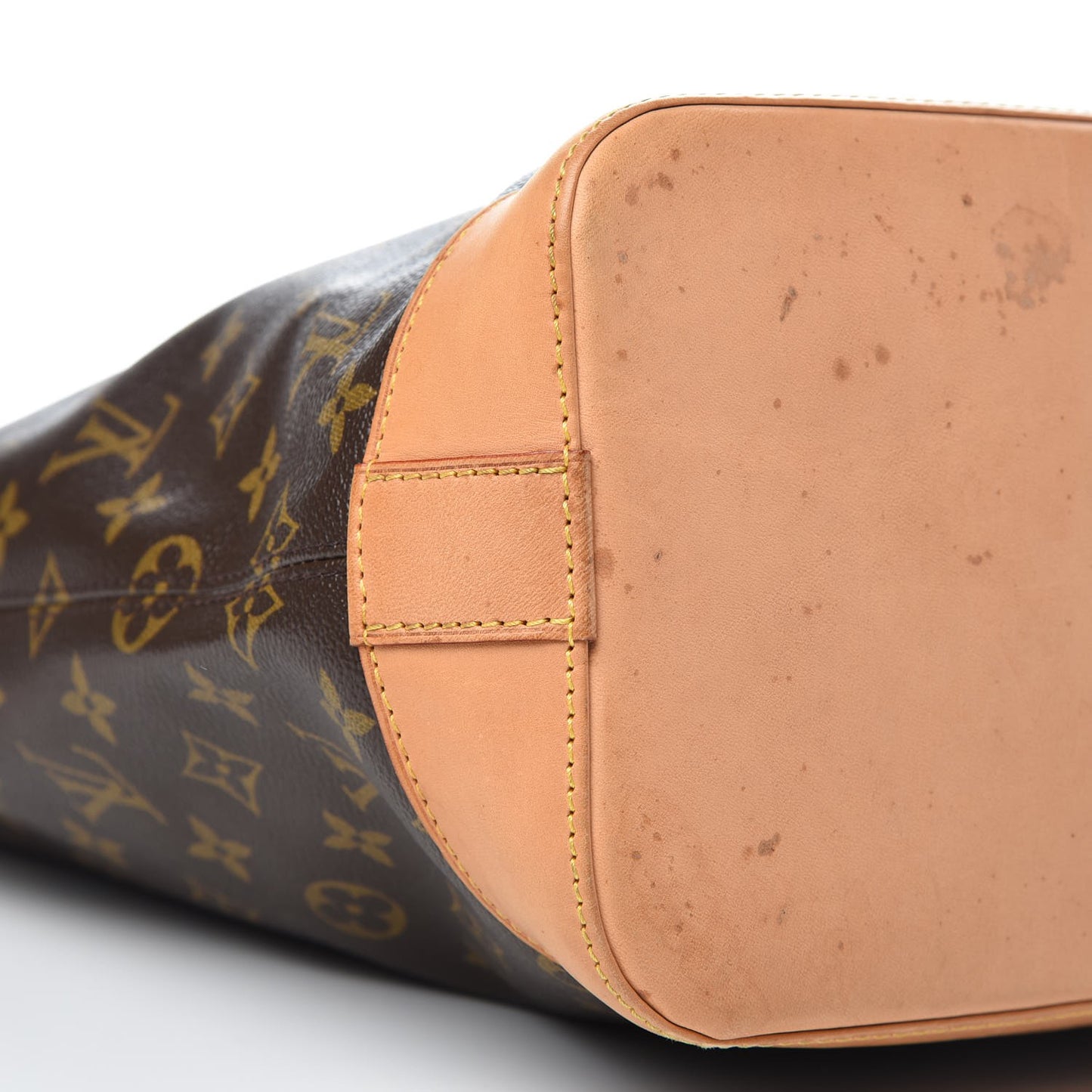 Monogram Lockit Vertical