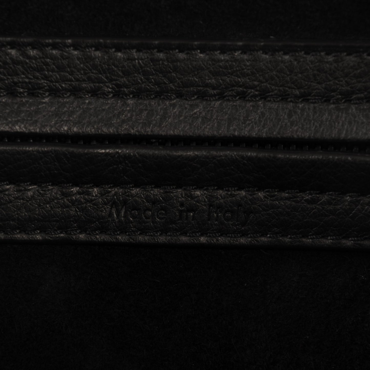 Supple Calfskin Medium Phantom Luggage Black