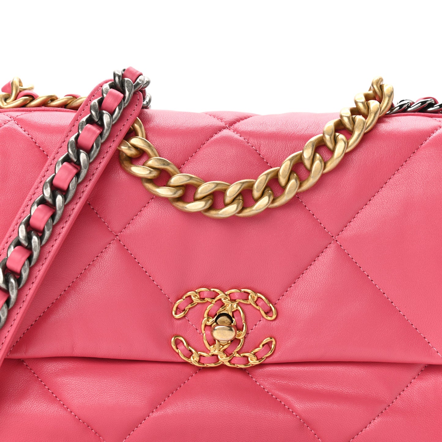Lambskin Quilted Medium Chanel 19 Flap Pink