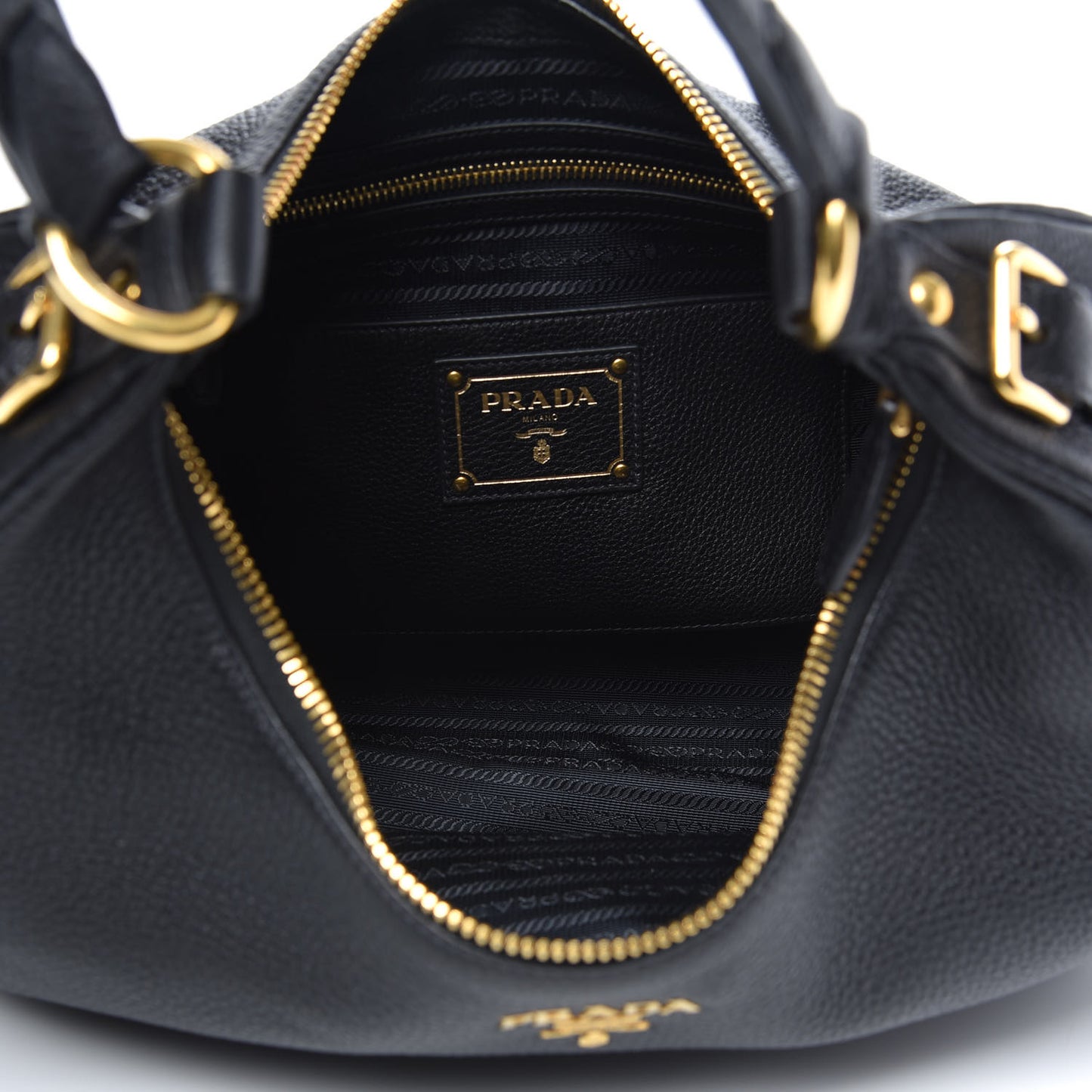 Vitello Daino Hobo Black