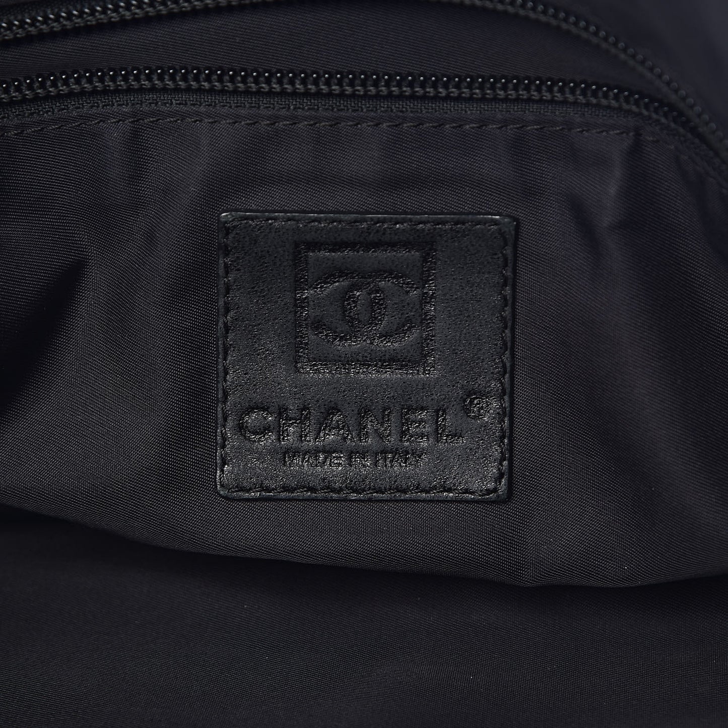 Rubber Nylon Sport Duffle Black