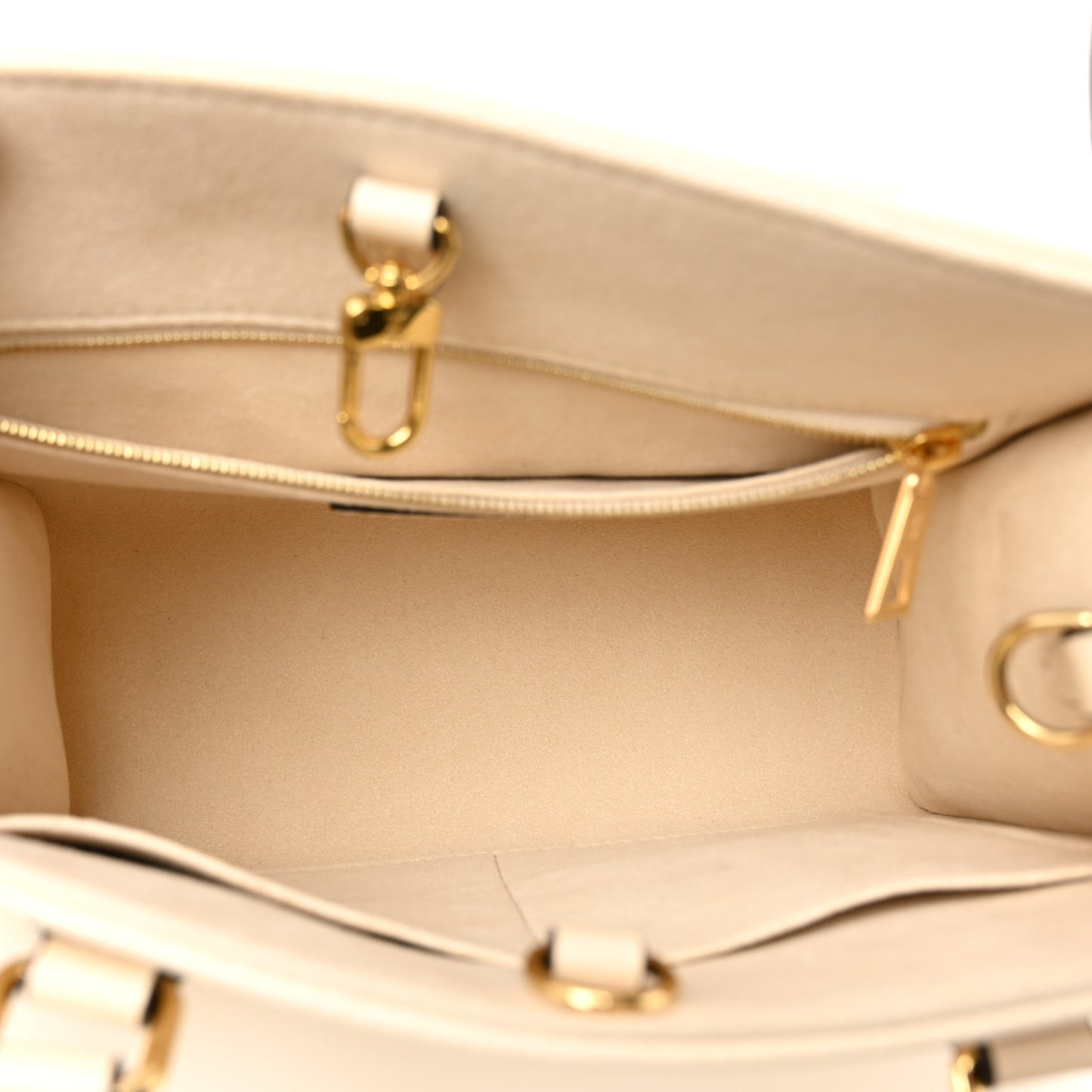 Empreinte Monogram Giant Onthego PM Cream Beige