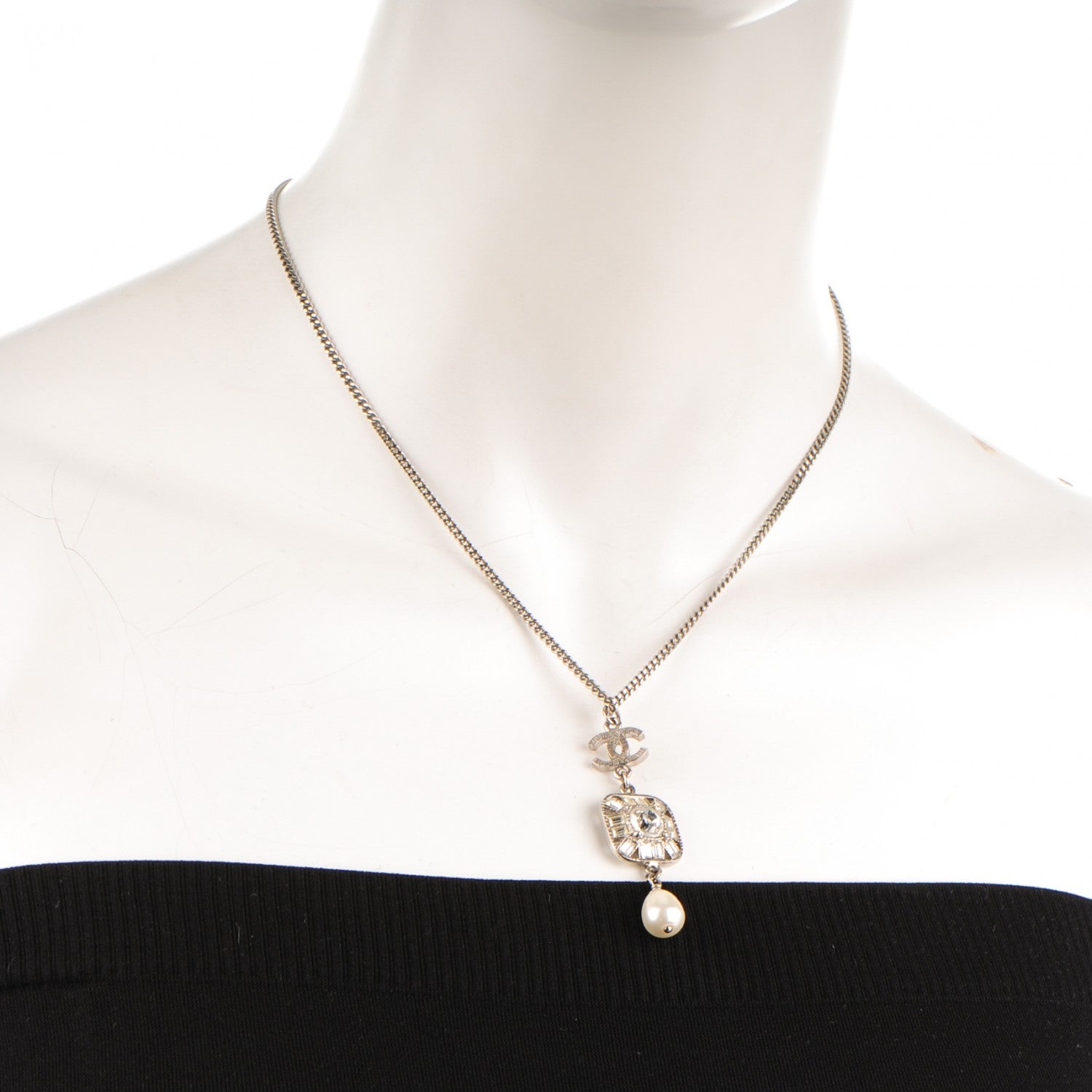 Chanel Crystal Baguette Pearl CC Necklace Silver 2 of 6