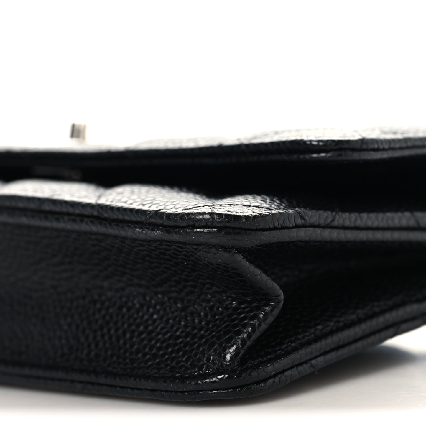 Caviar Quilted CC Turnlock Wallet On Chain WOC Black