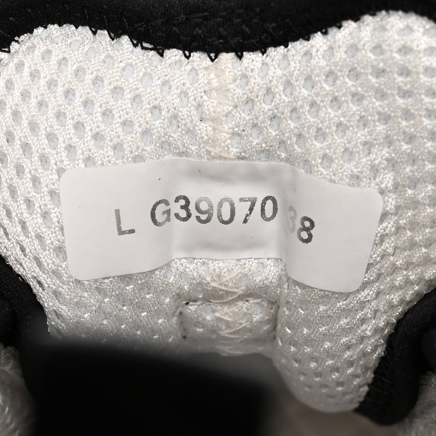 Velvet Calfskin Mixed Fibers CC Sneakers 38 Ivory Black