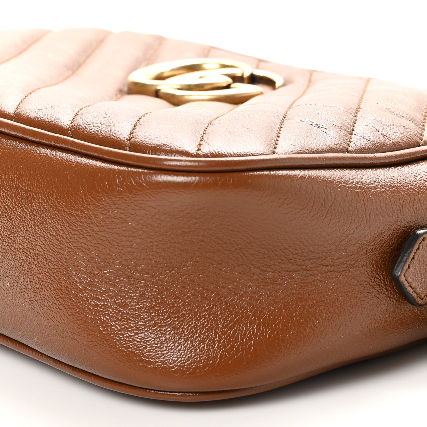 Gucci Glazed Calfskin Matelasse Diagonal Small GG Marmont Chain Shoulder Bag Cuir 10 of 11