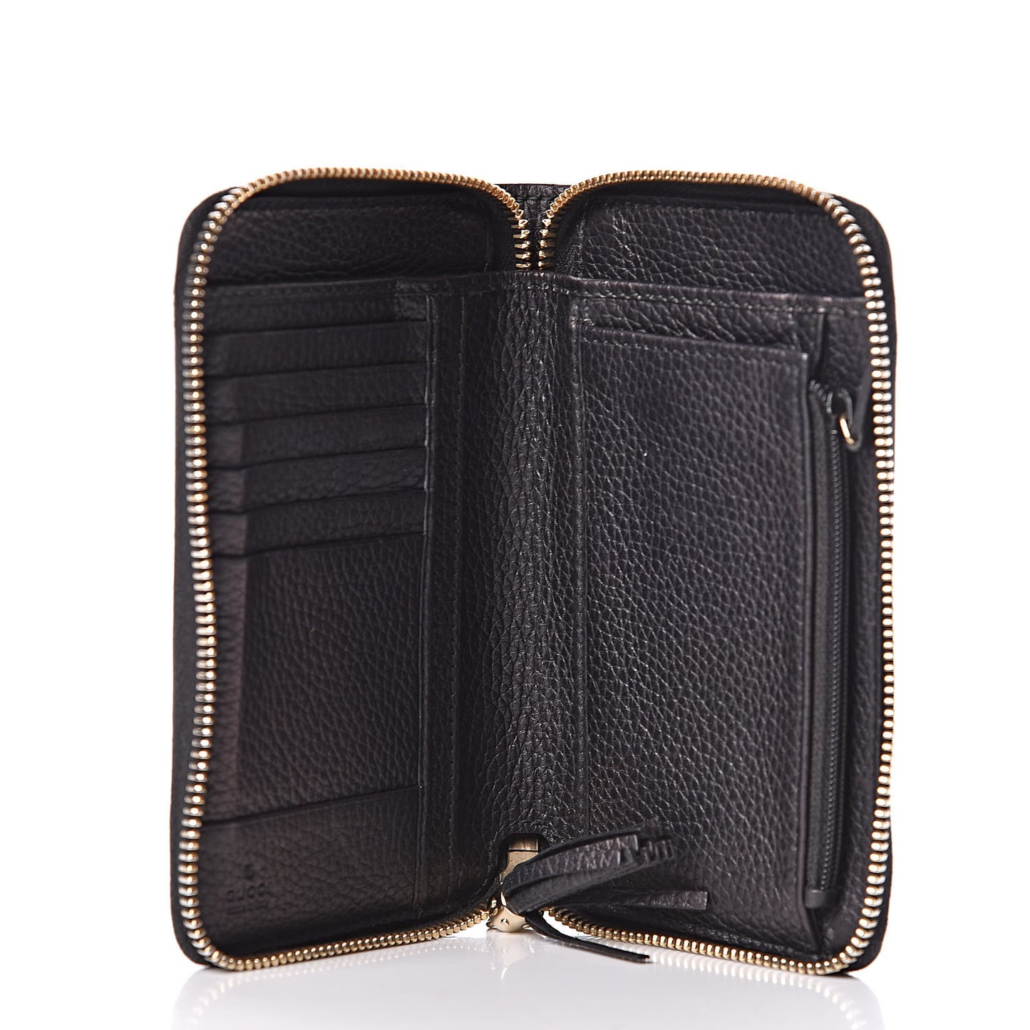 Pebbled Calfskin Medium Soho Zip Around Wallet Black
