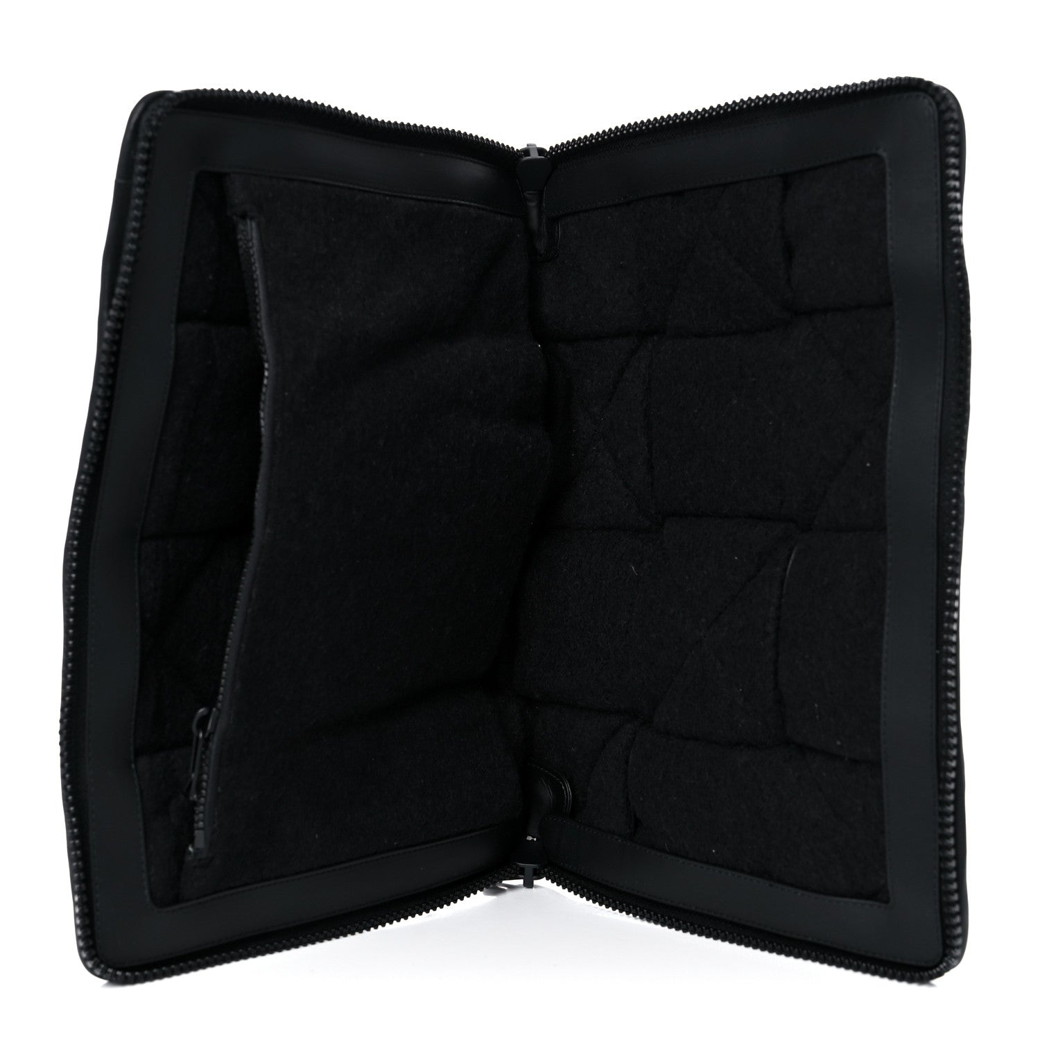 Bottega Veneta Calfskin Maxi Intrecciato Puffy Laptop Pouch Camping 7 of 9