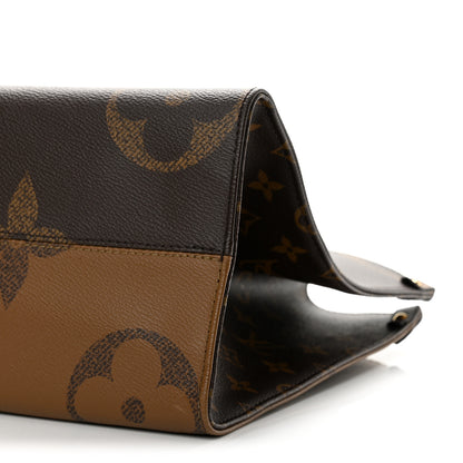 Louis Vuitton Reverse Monogram Giant Onthego MM 9 of 12