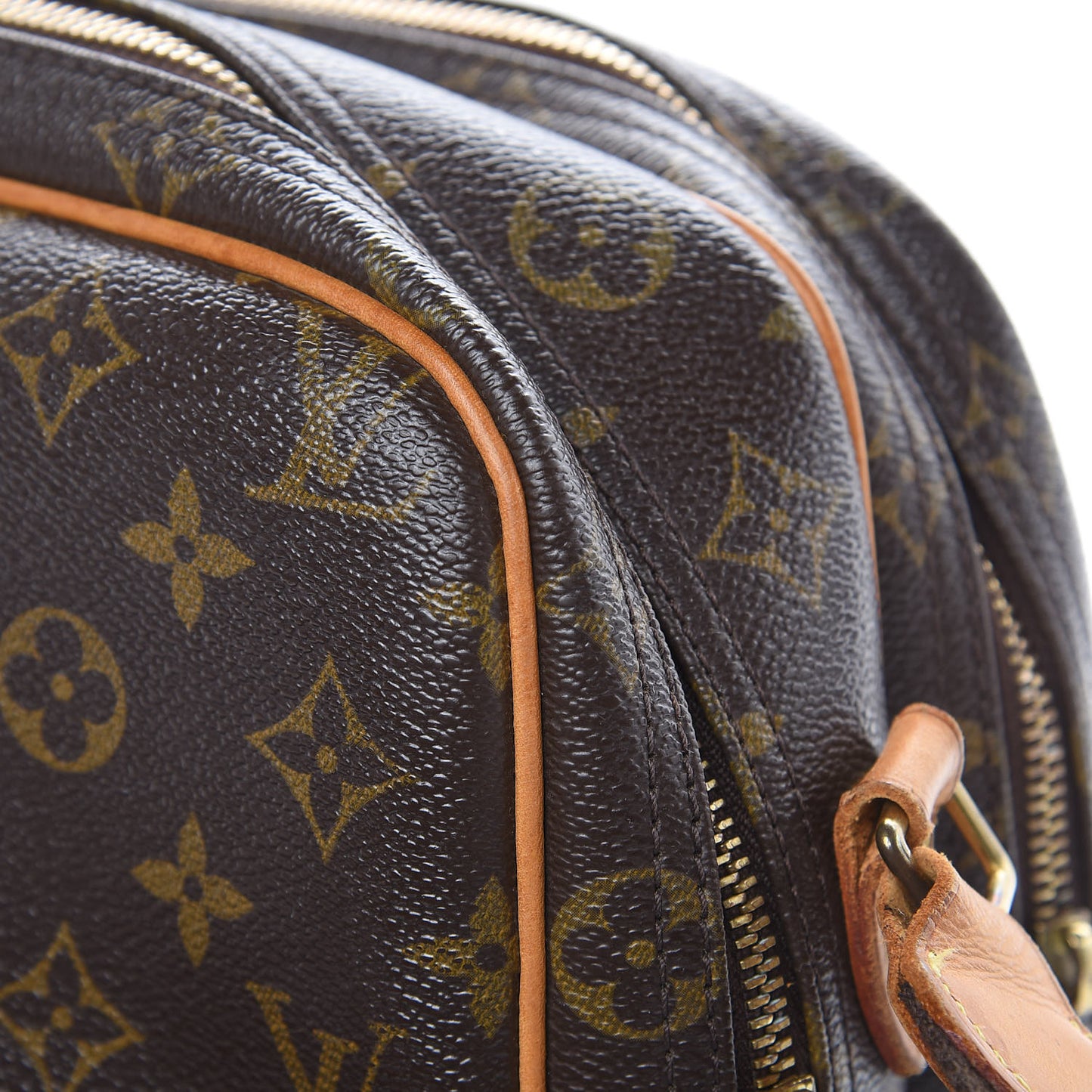 Monogram Reporter PM
