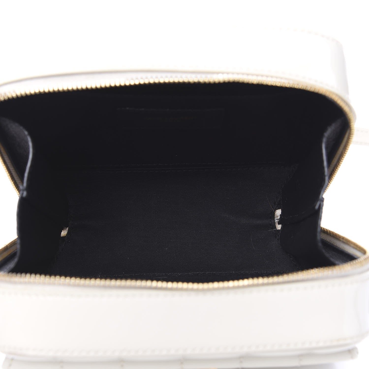 Saint Laurent Patent Matelasse Monogram Toy Vicky Camera Bag Off White 4 of 9