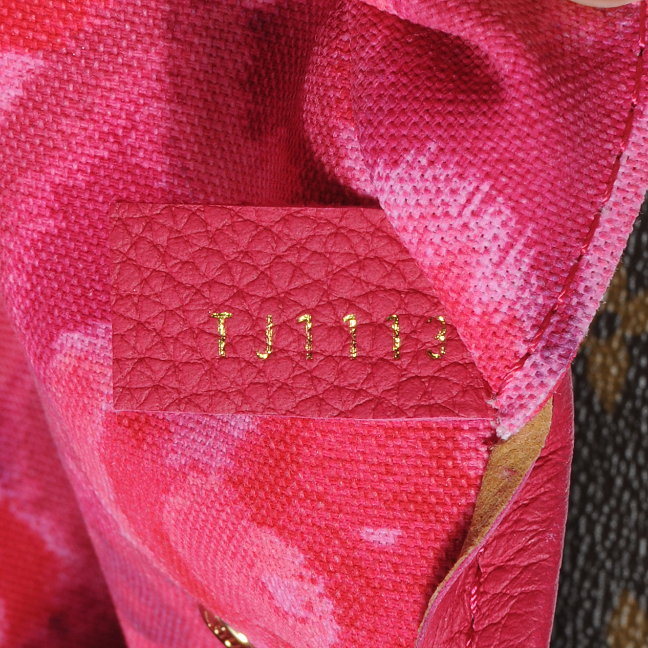 Monogram Articles de Voyage Ikat Neverfull GM Rose Indien