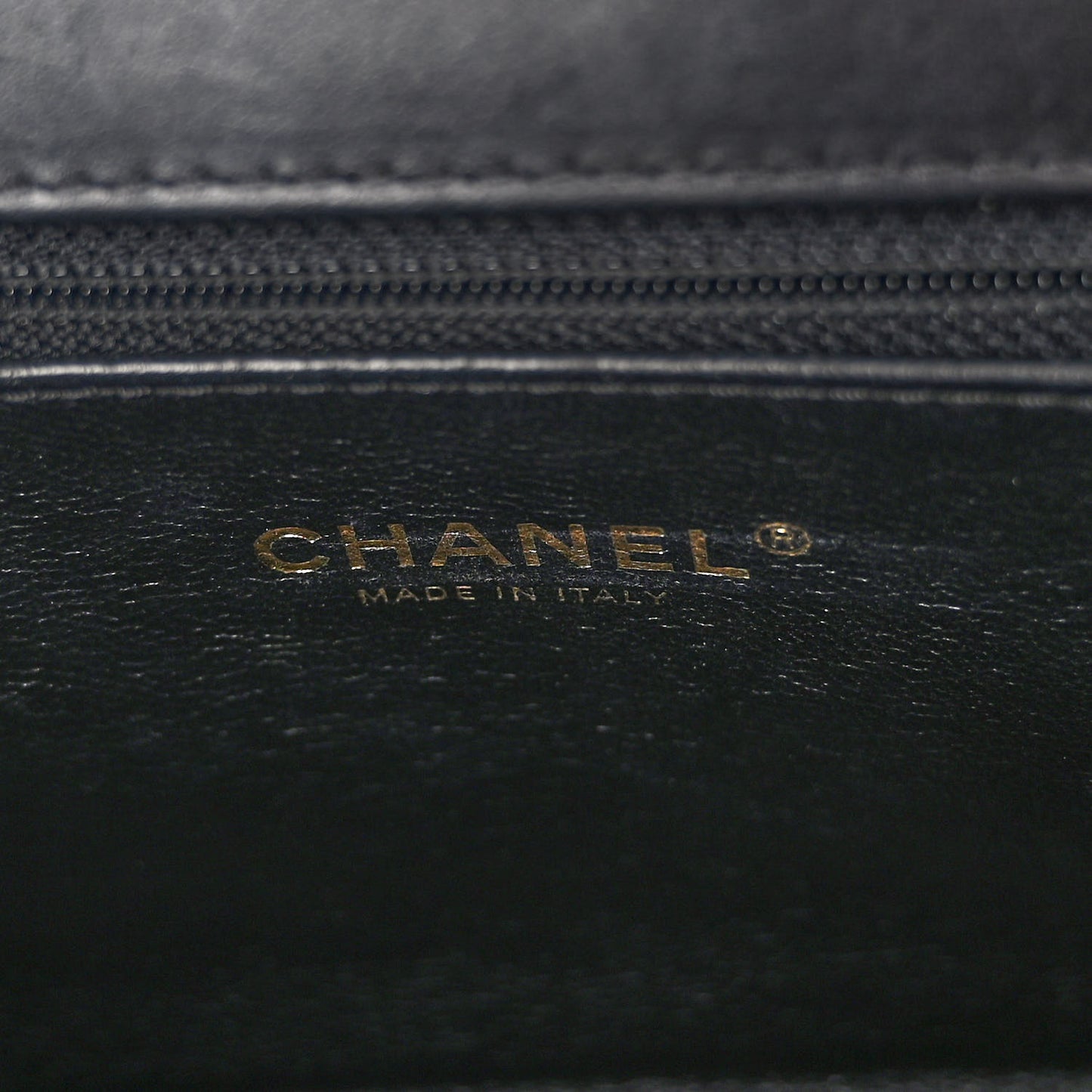 Caviar Quilted Medium CC Filigree Flap Black