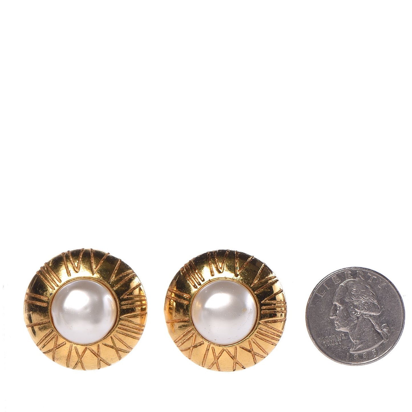 Mother of Pearl Round Clip On Earrings Gold
