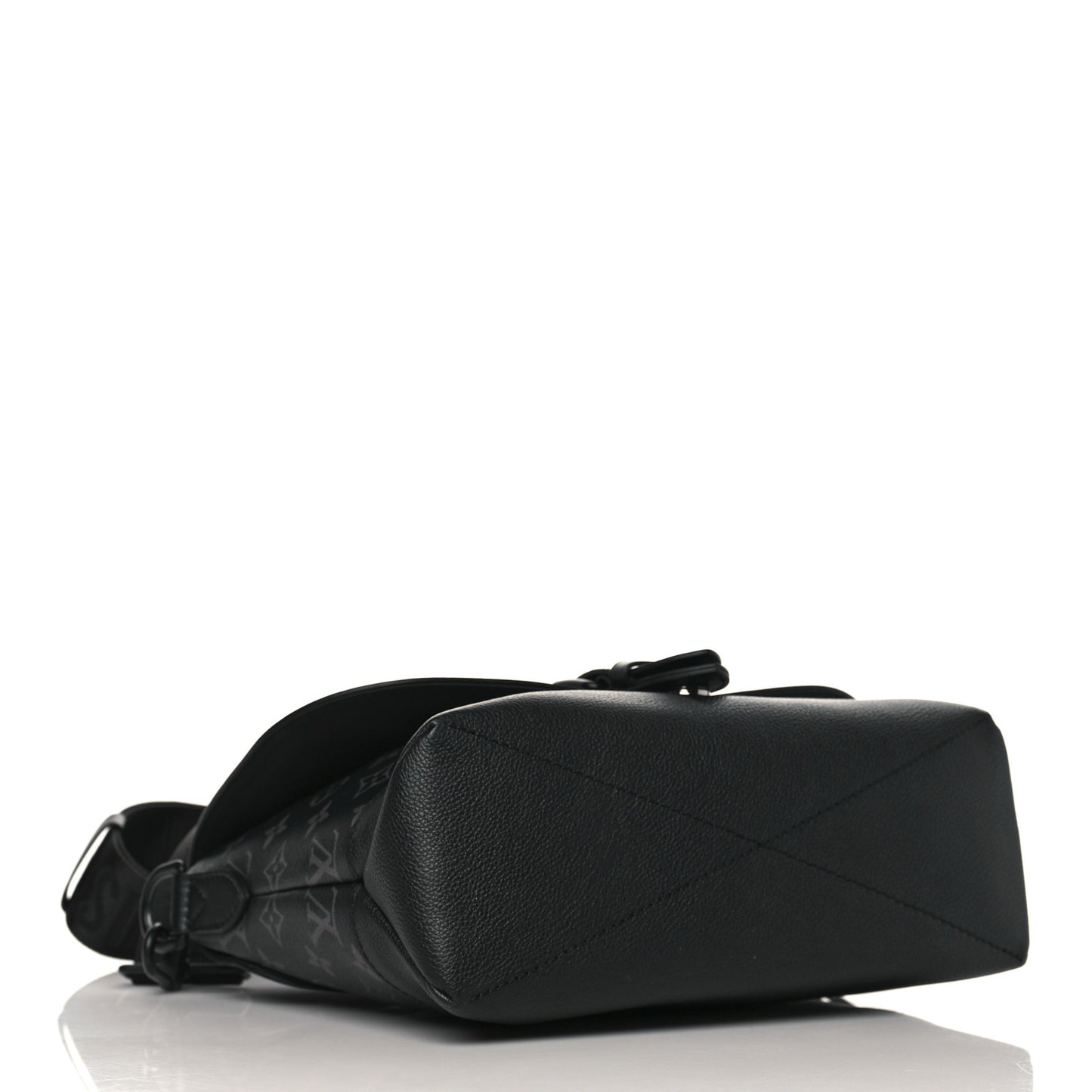 Monogram Eclipse Saumur Messenger NV Black