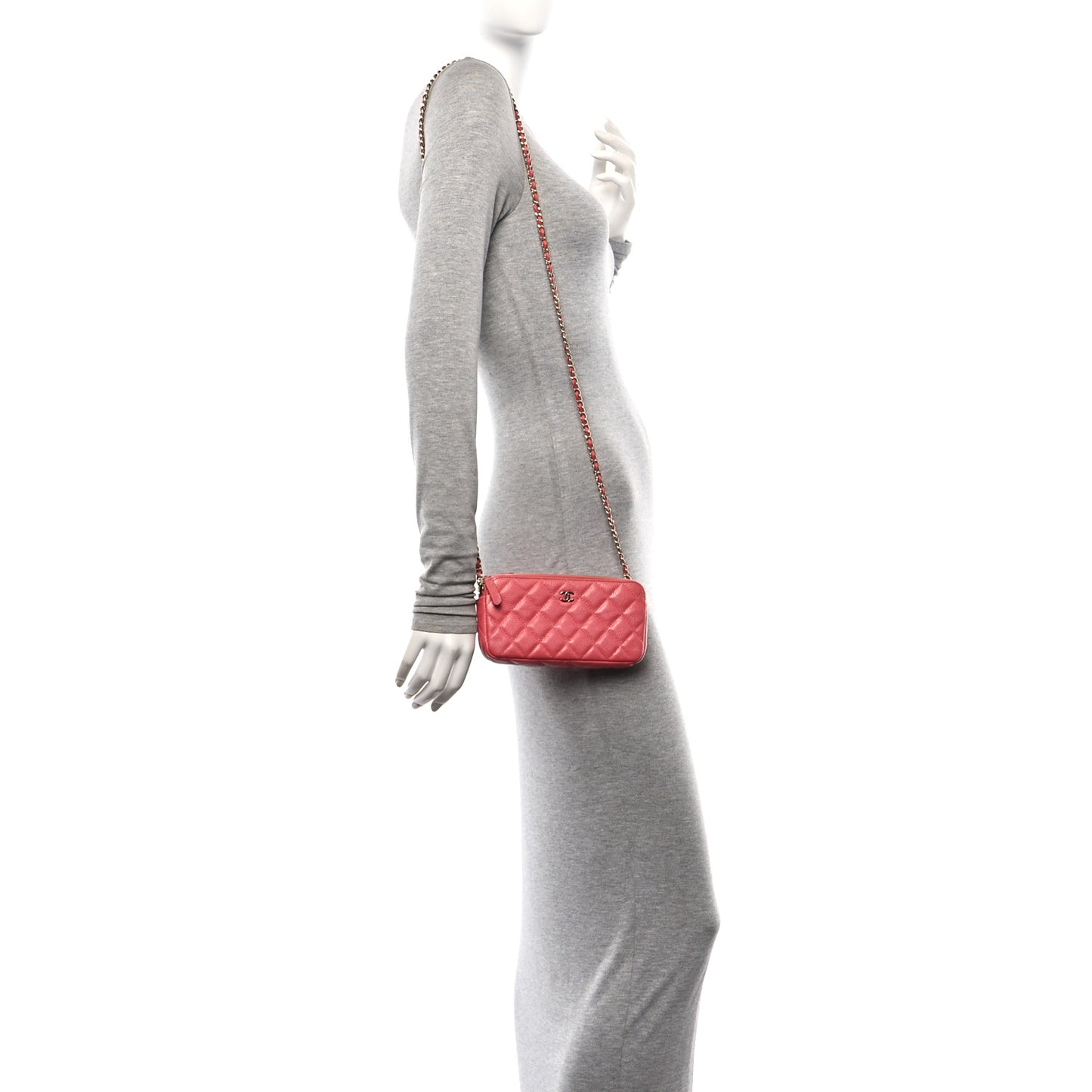 Iridescent Caviar Quilted Small Clutch With Chain Pink