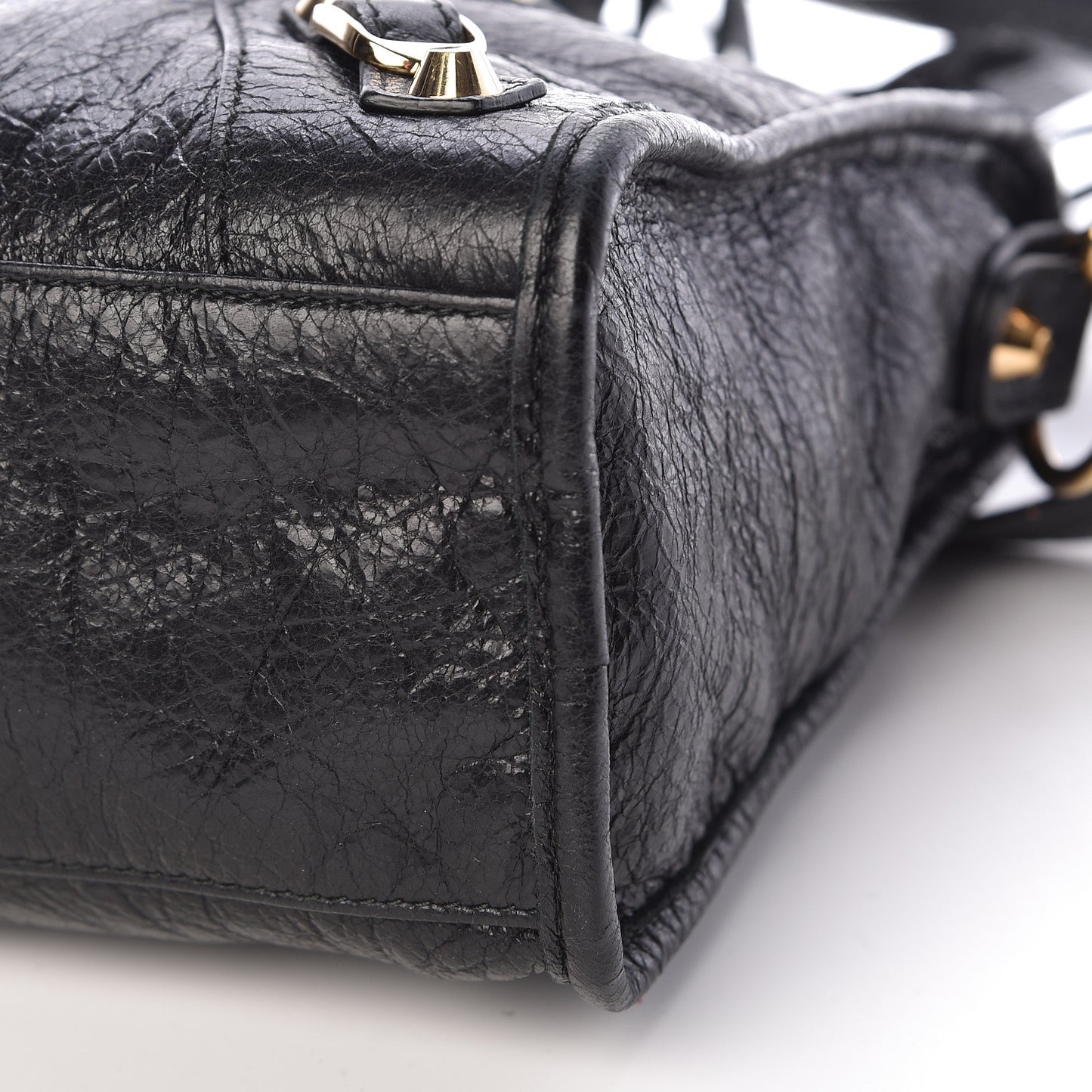 Agneau Classic Gold Hardware S City Black