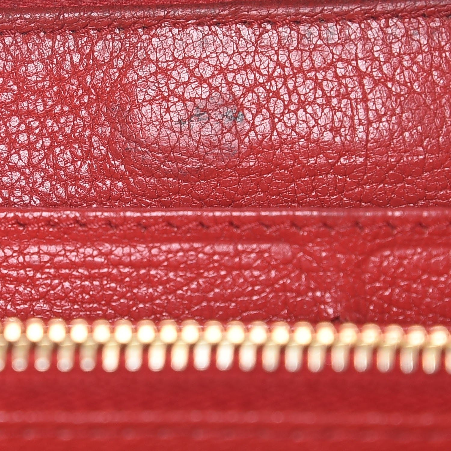 Miu Miu Grained Calfskin Zip Around Wallet Rosso 10 of 14