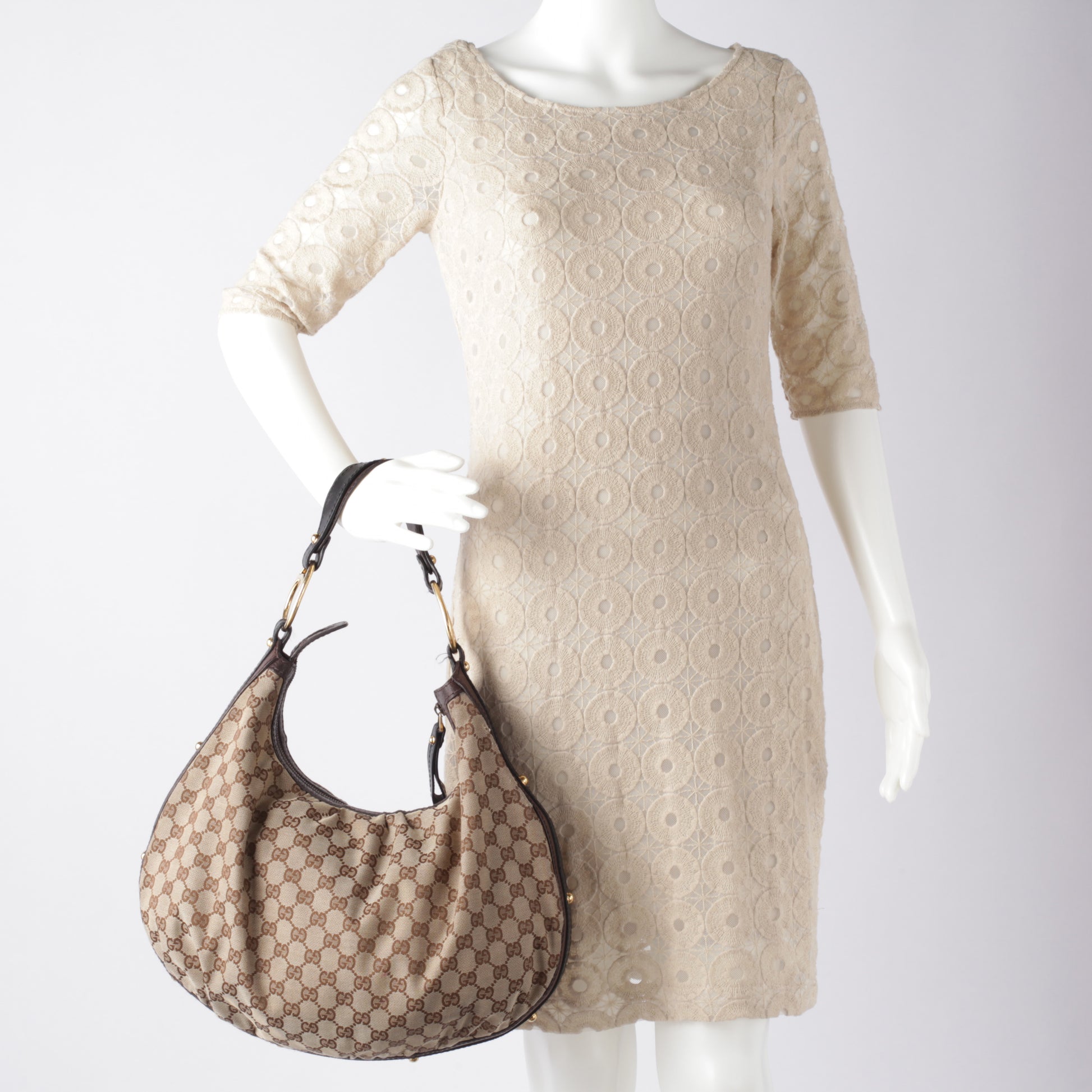 Gucci Monogram Interlocking Medium Hobo Ebony 2 of 9