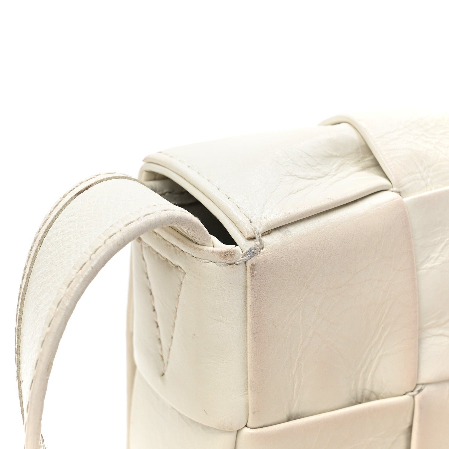 Bottega Veneta Paper Calfskin Maxi Intreccio Cassette Crossbody Bag White 10 of 15