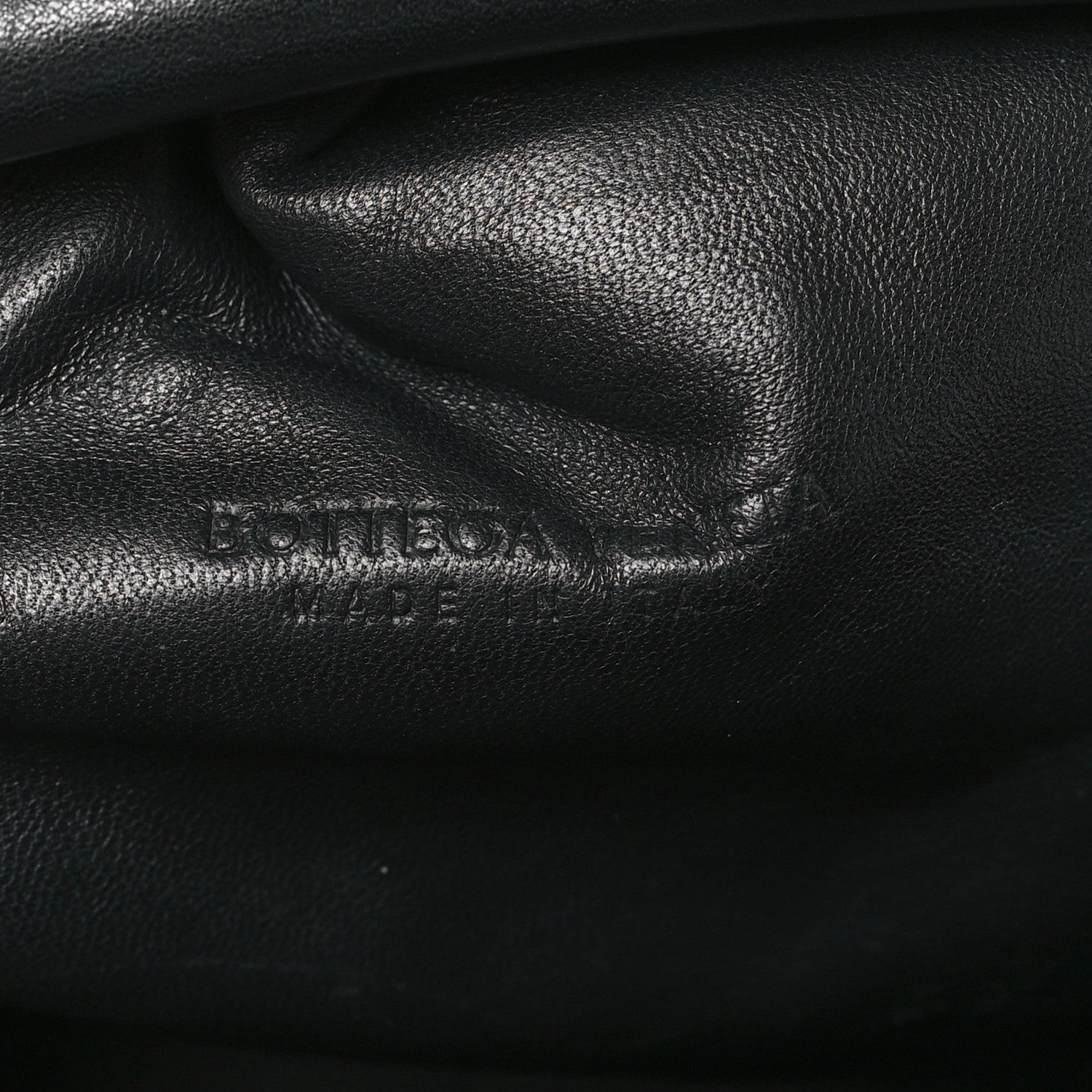 Bottega Veneta Nappa Maxi Intreccio The Pouch Oversized Clutch Black 6 of 9