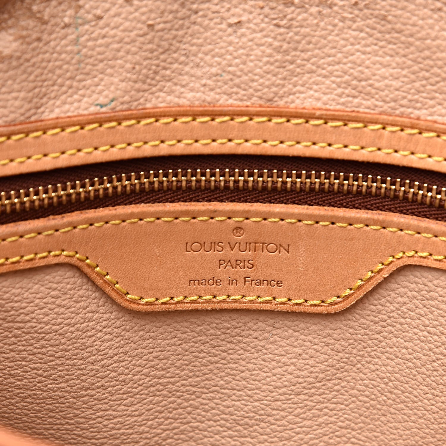 Louis Vuitton Monogram Petit Bucket 23 6 of 18