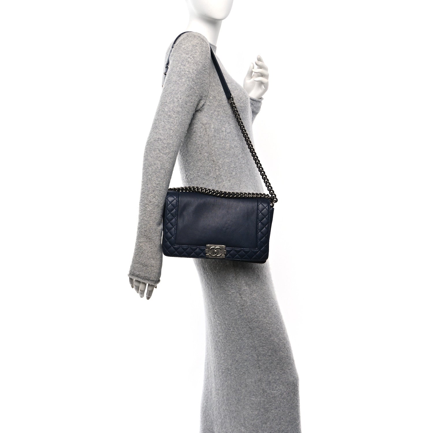 Chanel Calfskin New Medium Boy Reverso Flap Navy 2 of 12