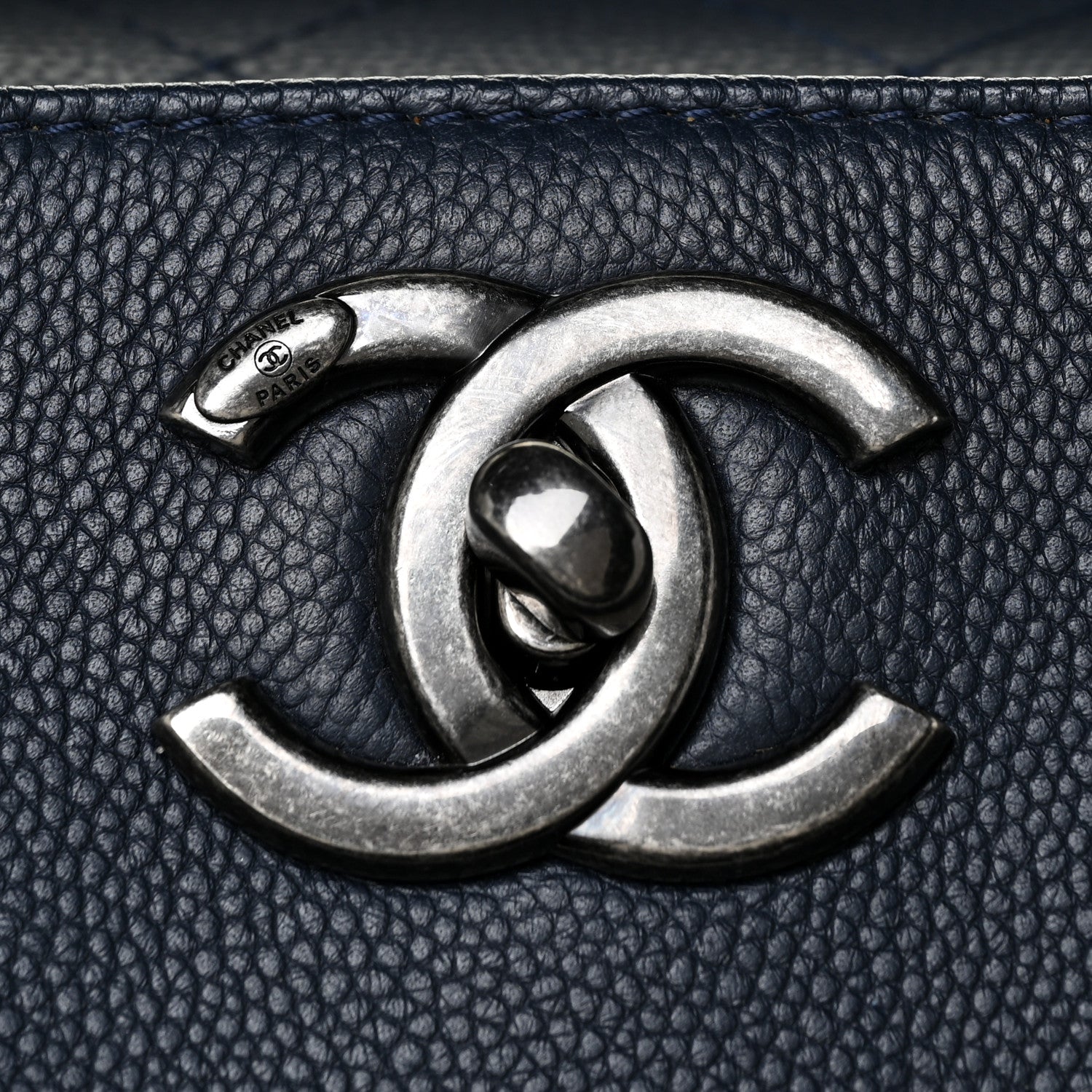 Chanel Caviar Large Shopping Tote Navy 21 of 22