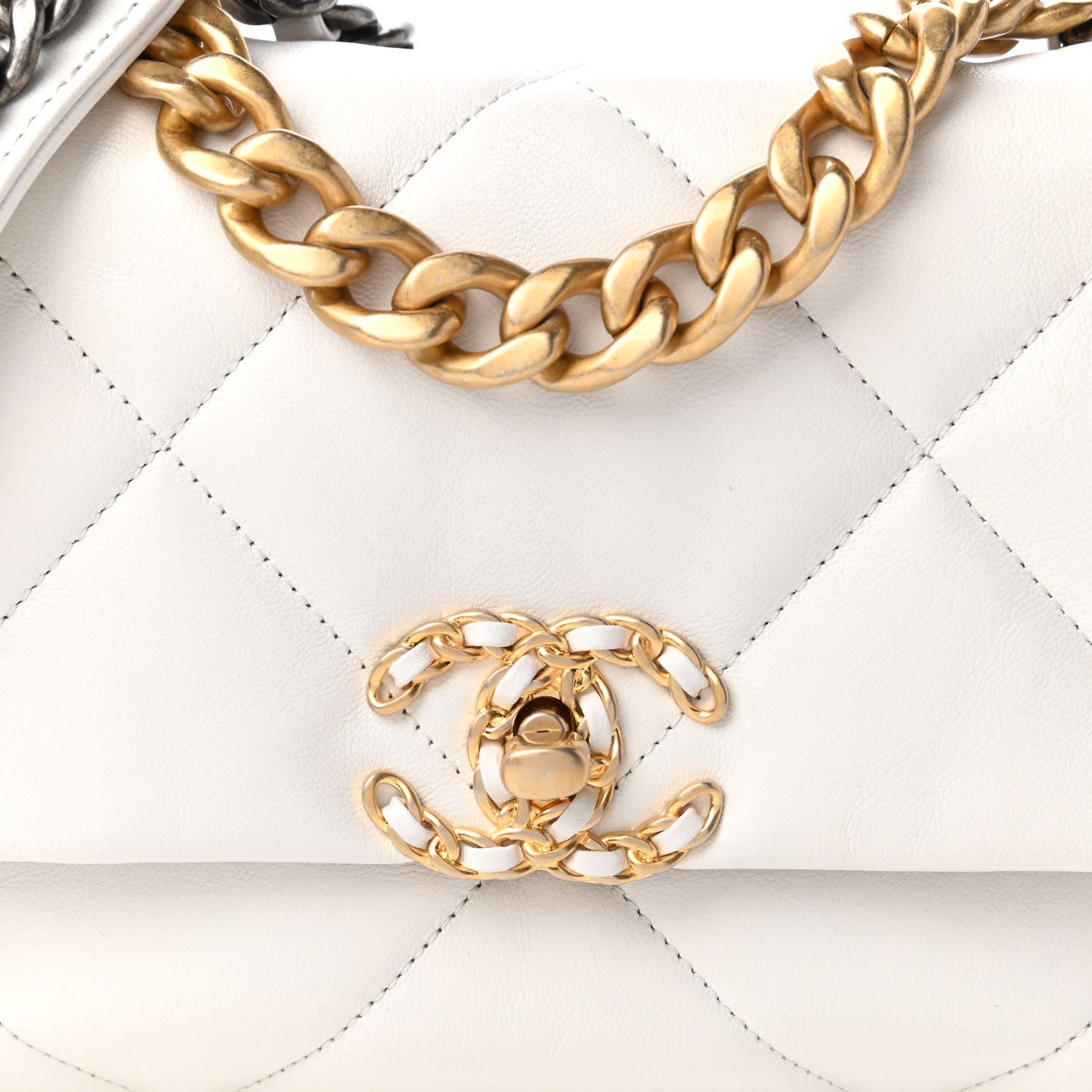Chanel Goatskin Quilted Medium Chanel 19 Flap White 10 of 10