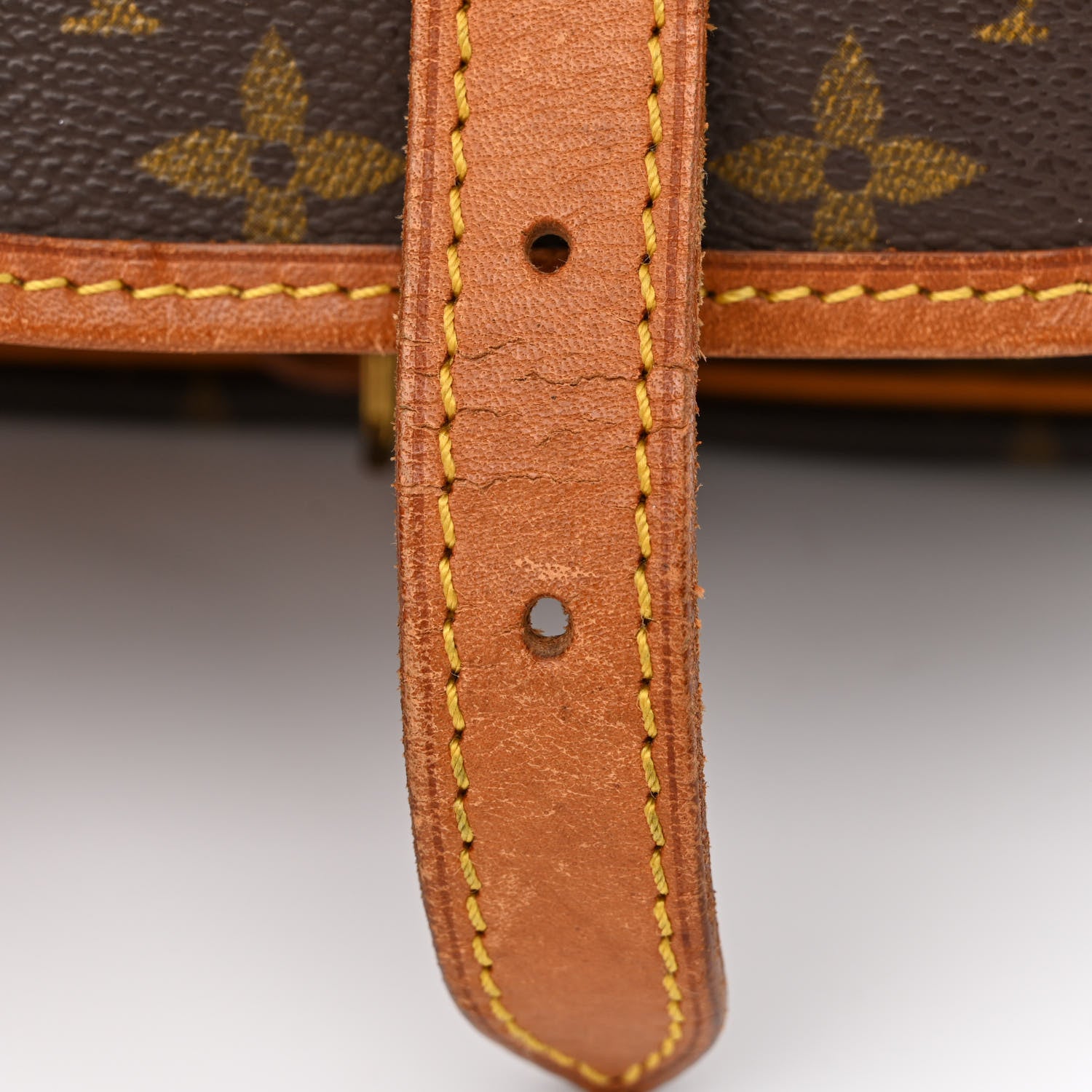 Louis Vuitton Monogram Saumur 30 11 of 17