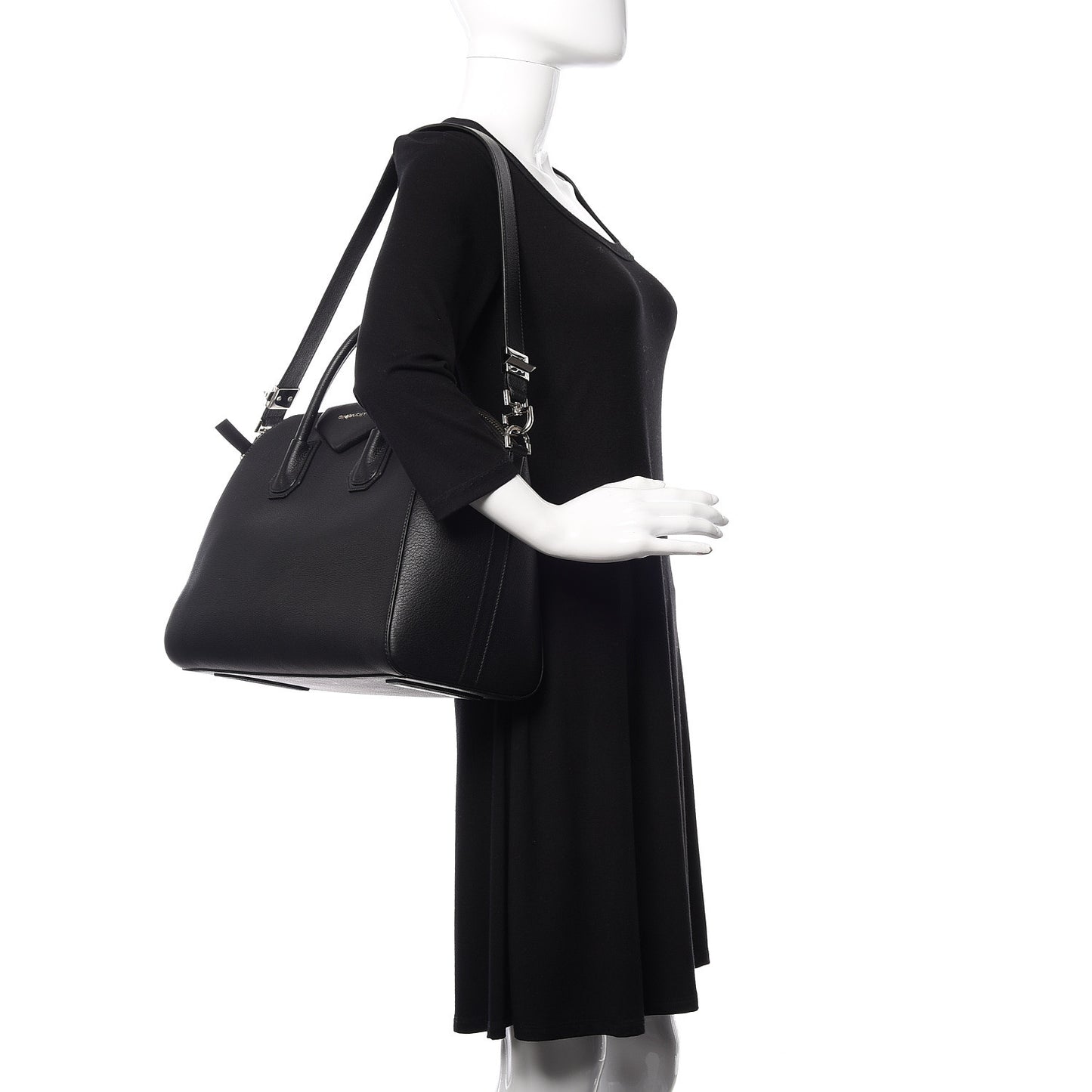 Sugar Goatskin Medium Antigona Black