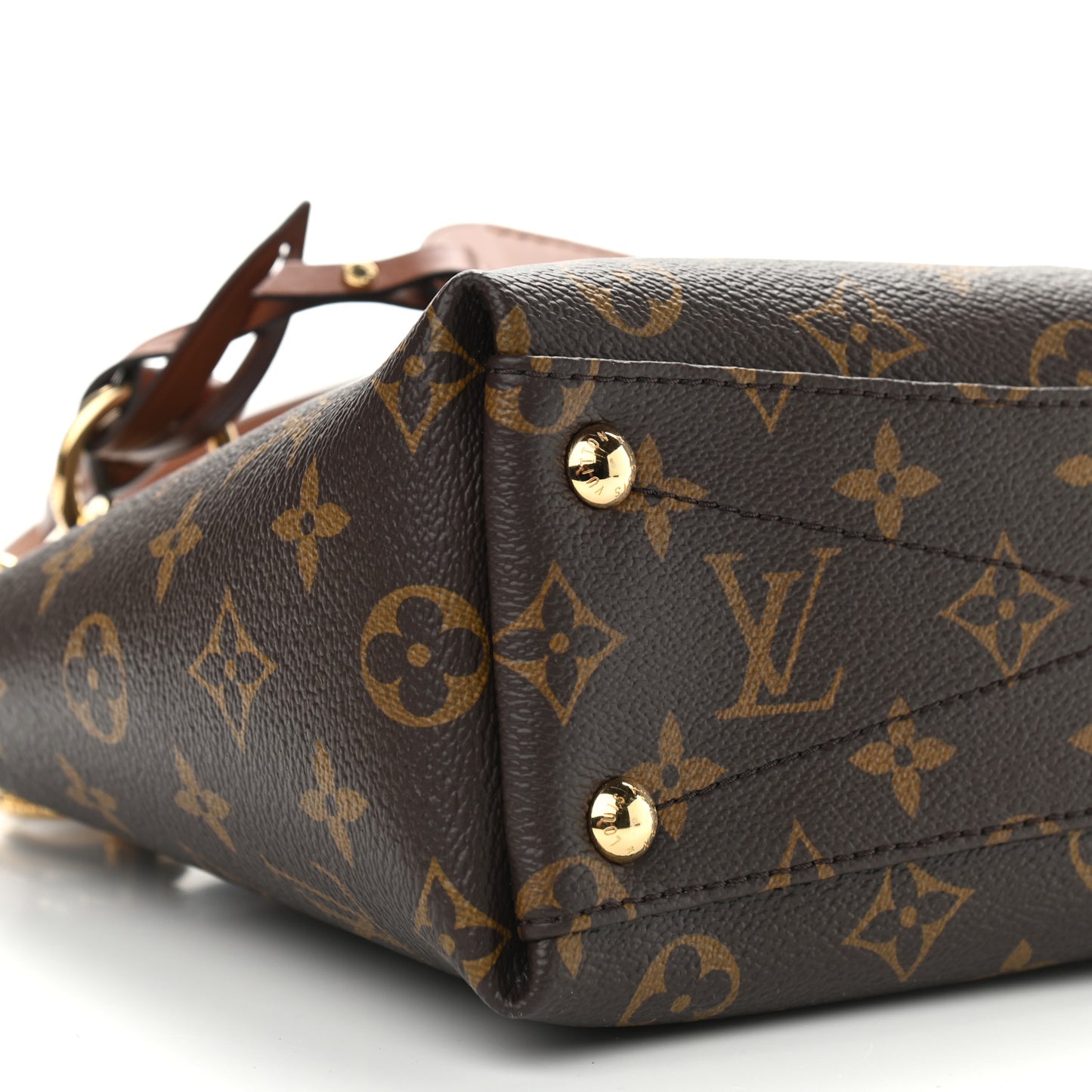 Monogram V Tote BB Black