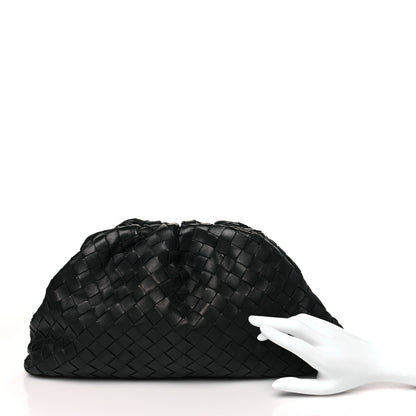 Bottega Veneta Nappa Maxi Intrecciato The Pouch Oversized Clutch Black 2 of 8