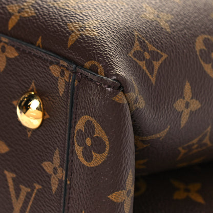 Celine Smooth Calfskin Geometrical Tote Nutmeg 17 of 20