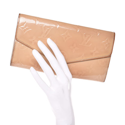 Louis Vuitton Vernis Sarah Wallet NM Dune 2 of 13