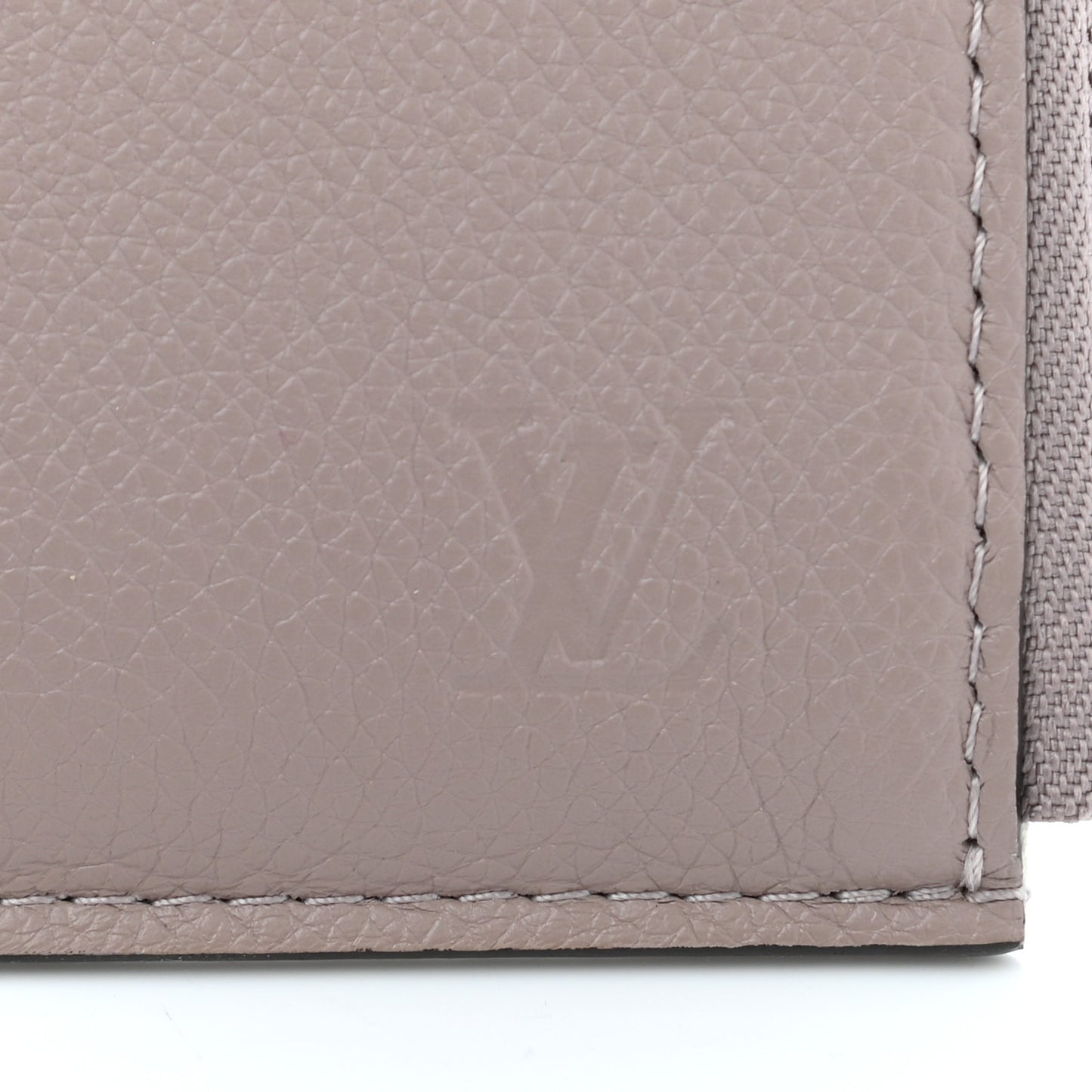 Calfskin Pochette Jour PM Taupe