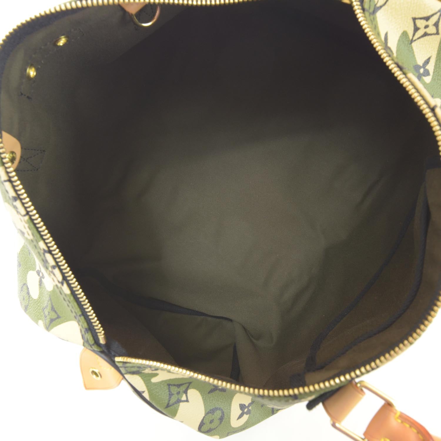 Louis Vuitton Monogramouflage Speedy 35 7 of 7