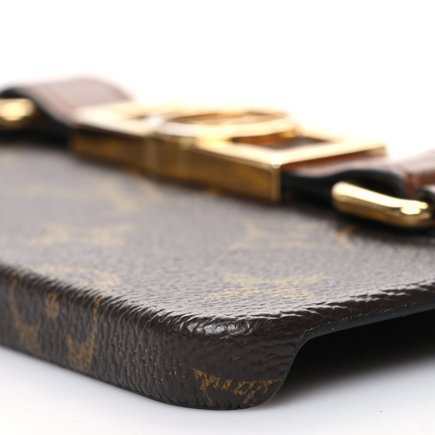 Louis Vuitton Monogram Dauphine iPhone 12/12 Pro Bumper 9 of 12