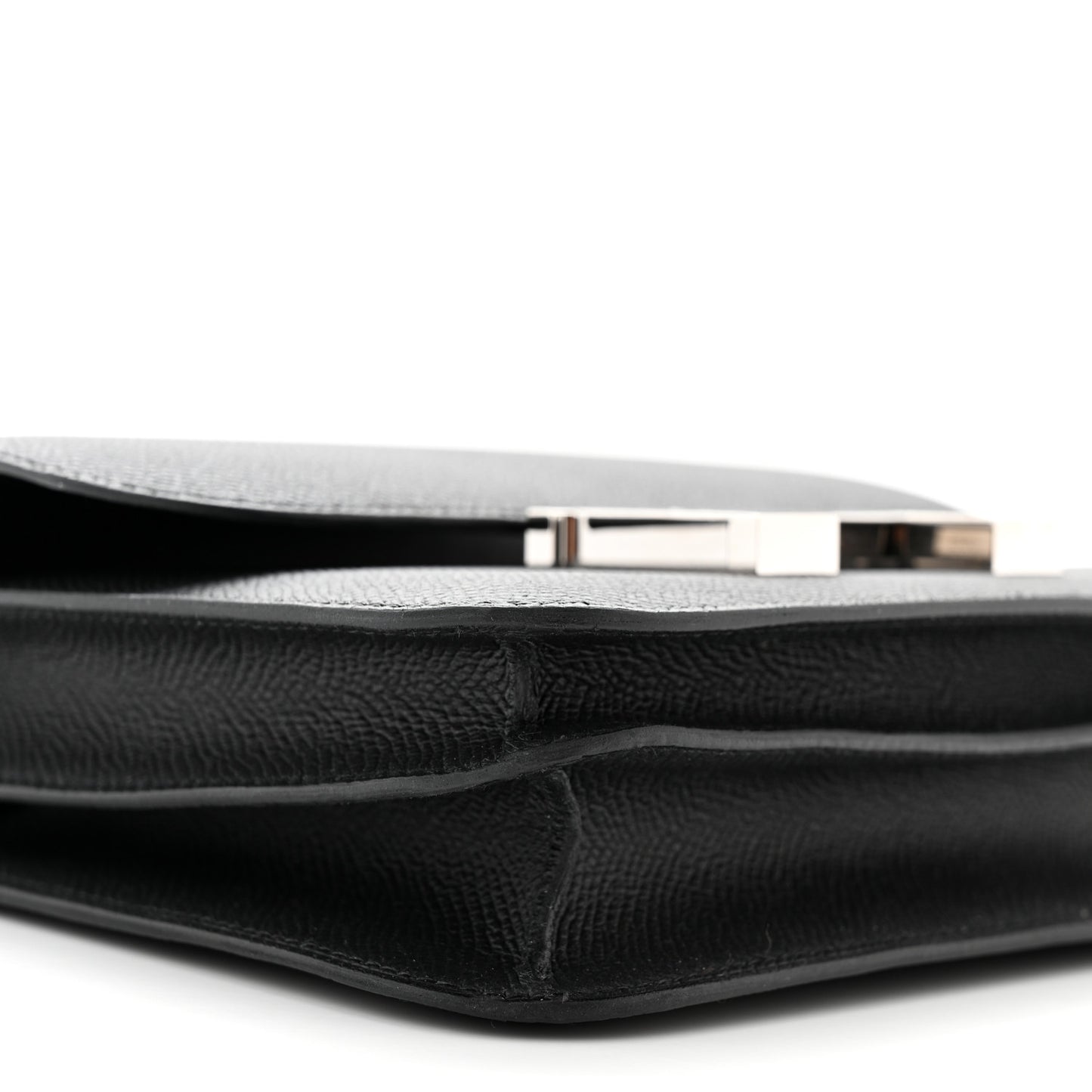 Epsom Constance 18 Black