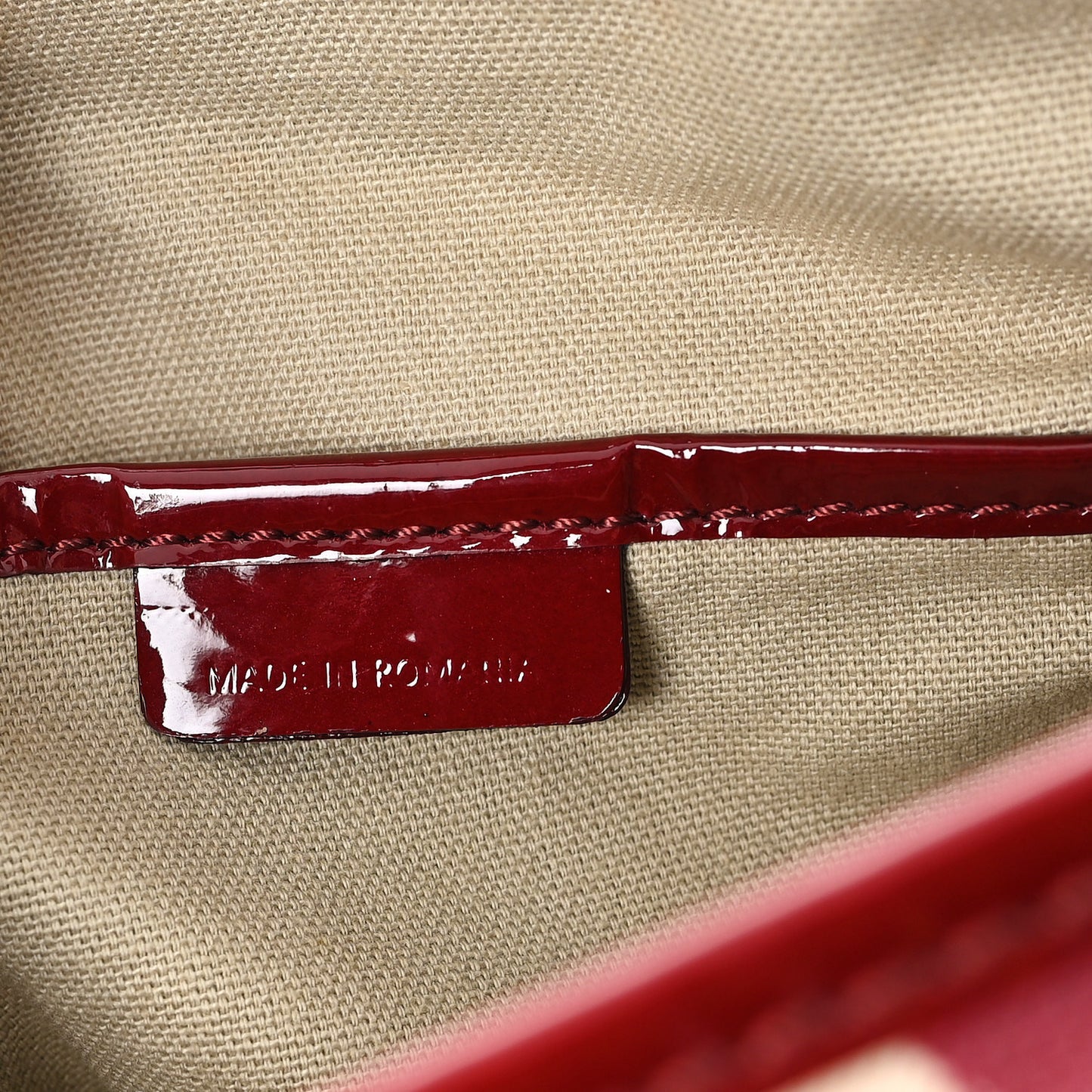 Nova Check Heart Tote Red