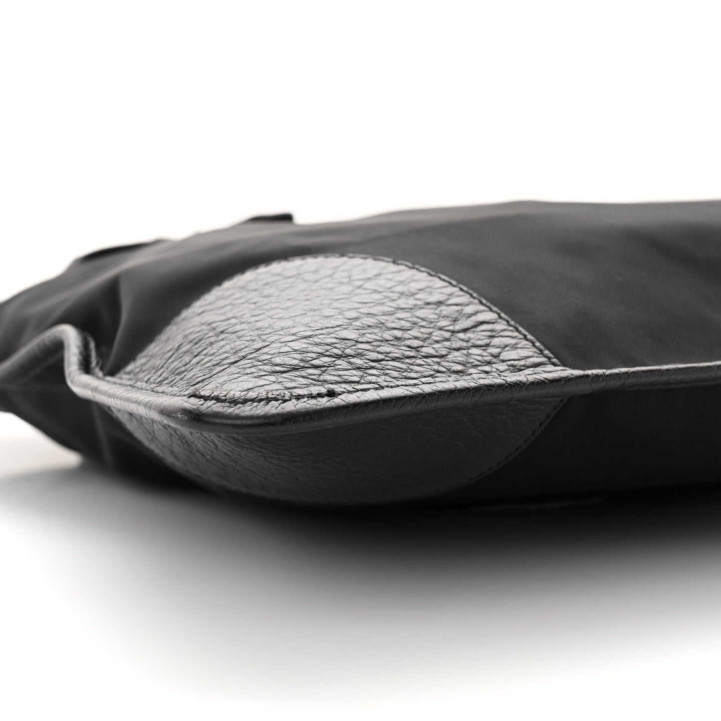 Tessuto Nylon Vitello Daino Flat Shoulder Bag Black