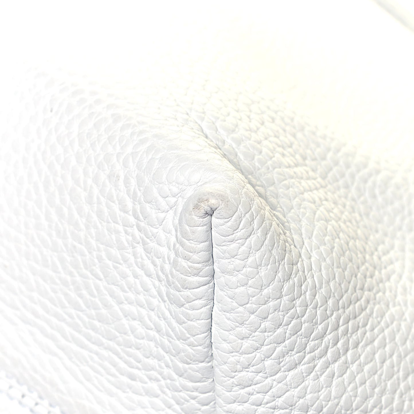 London Grainy Calfskin Medium Baynard Tote White